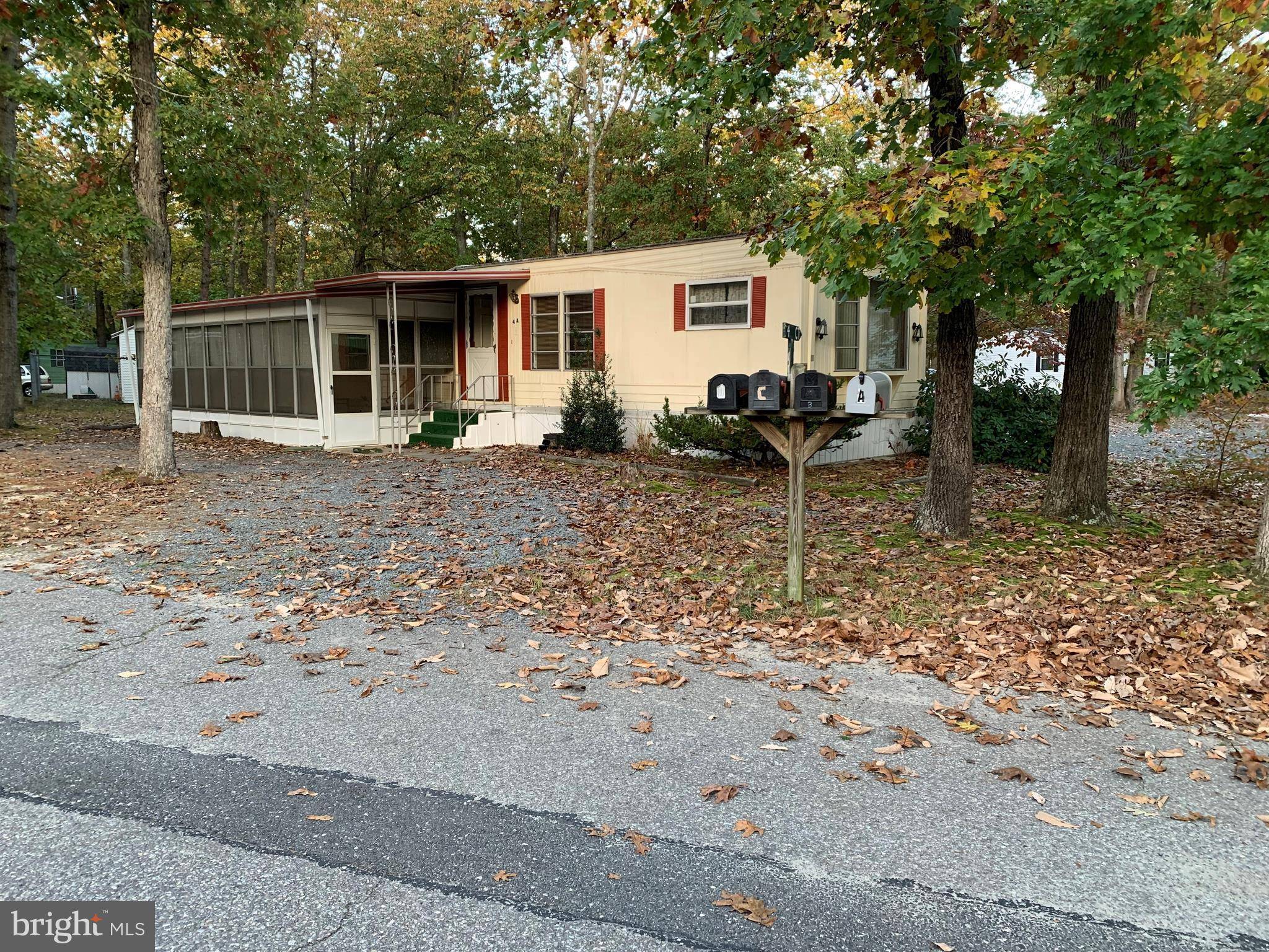 Shamong, NJ 08088,4A OAKVIEW DR