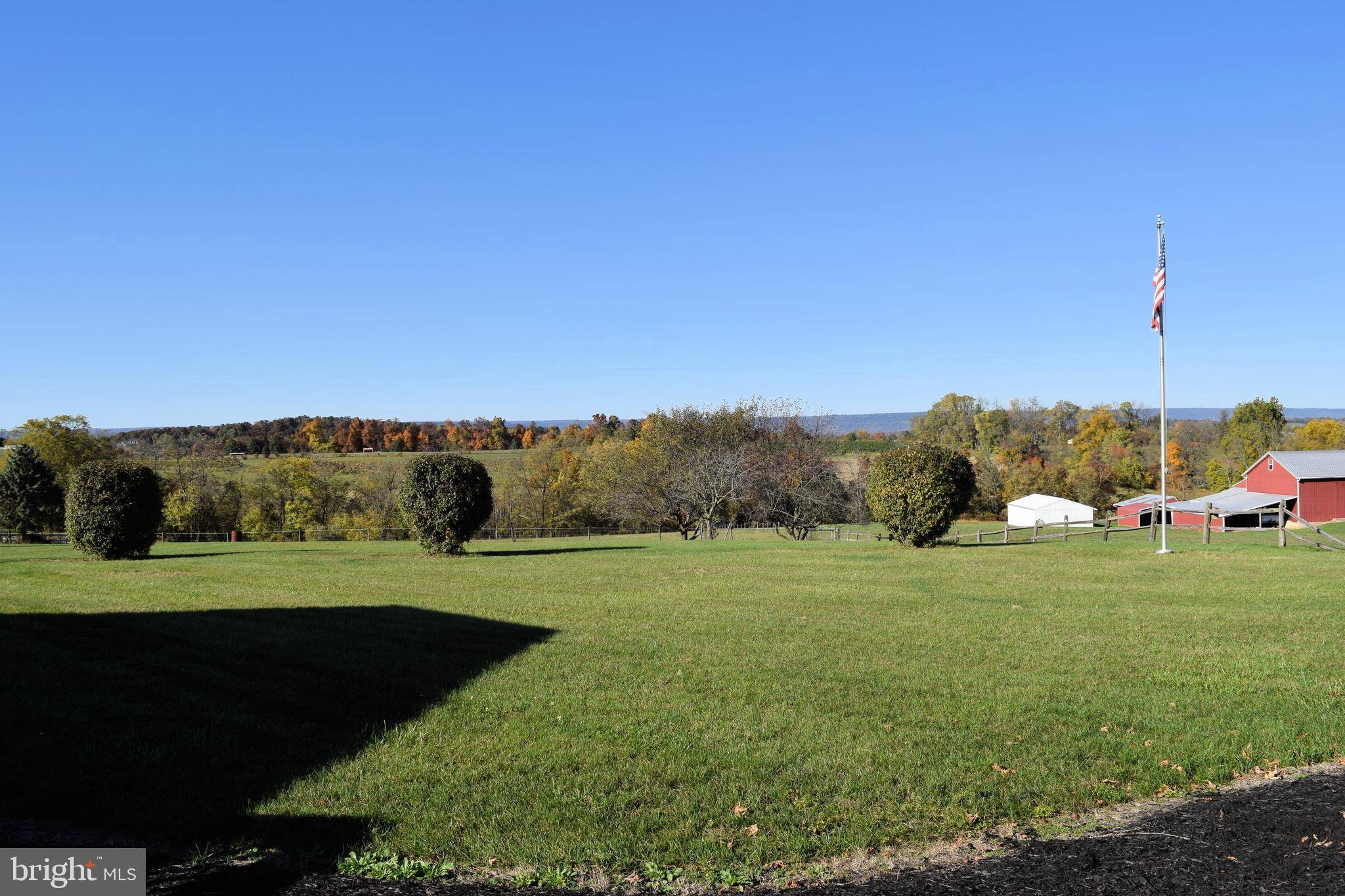 Hummelstown, PA 17036,104 SHETLAND DR