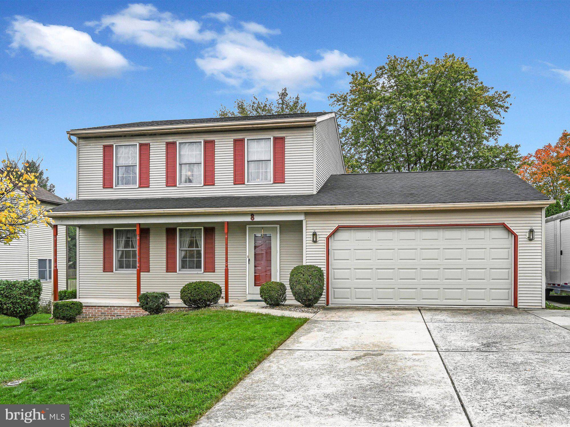 Mechanicsburg, PA 17050,8 HONEYSUCKLE DR