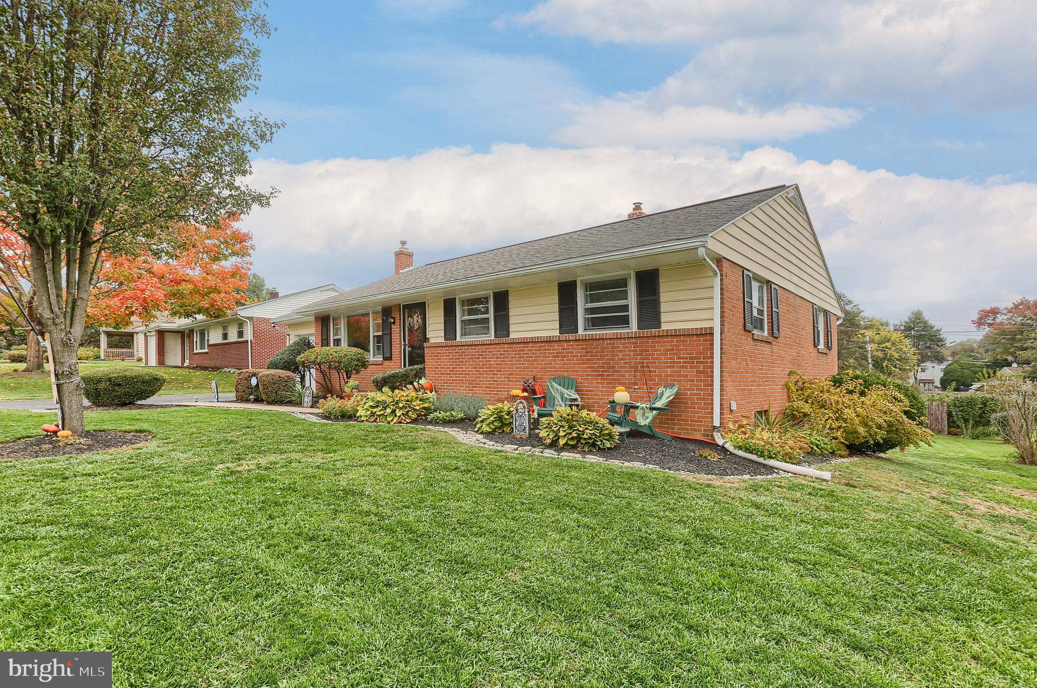 Lancaster, PA 17603,51 FRESH MEADOW DR