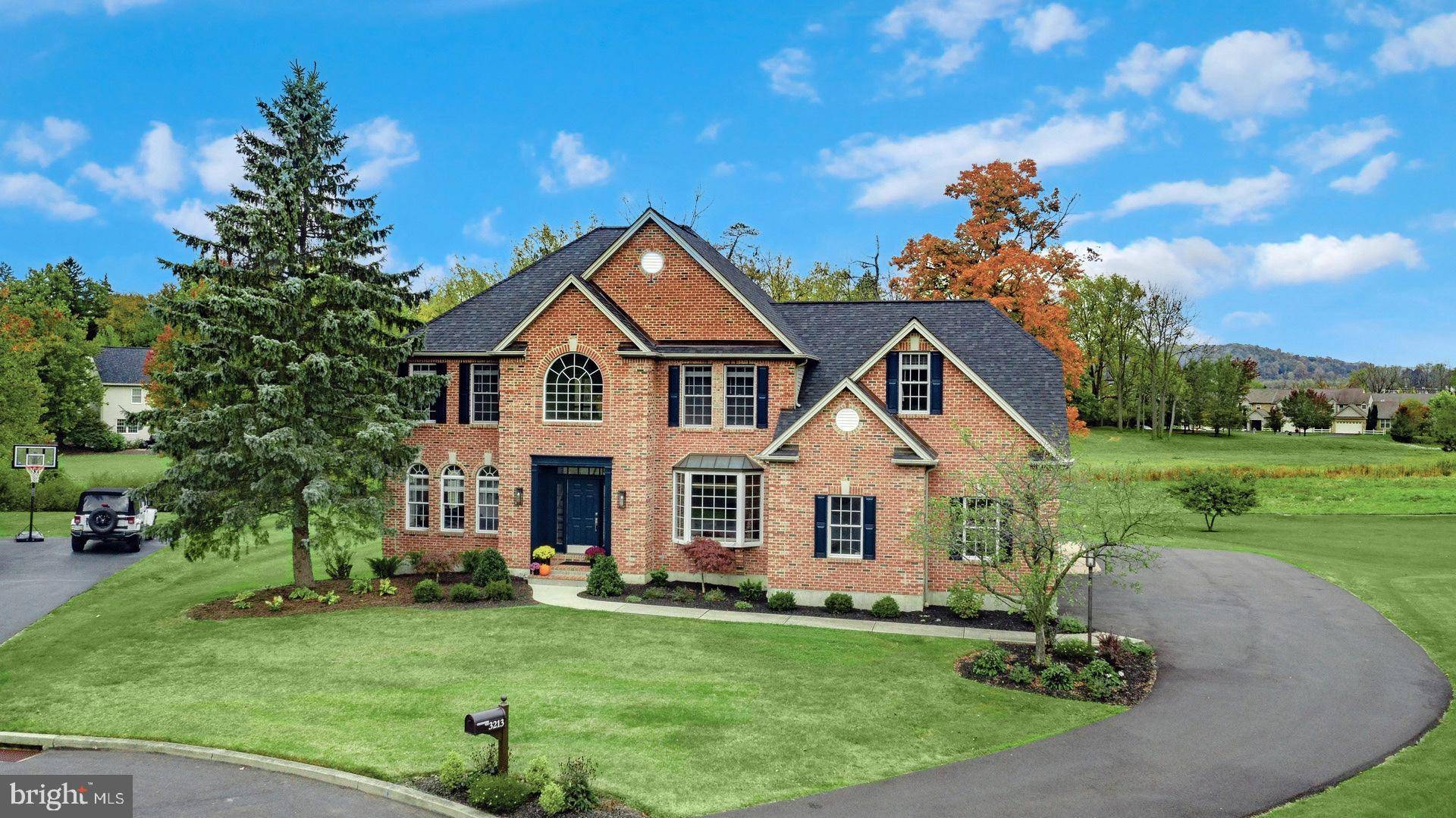 Center Valley, PA 18034,3213 BURNHAM CT