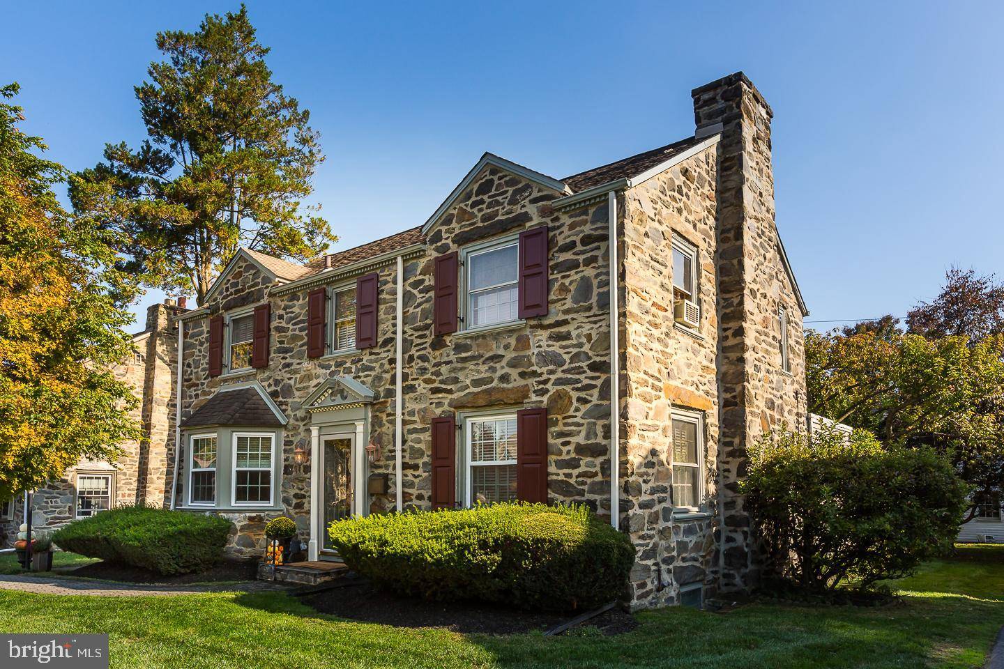 Drexel Hill, PA 19026,5212 APACHE LN