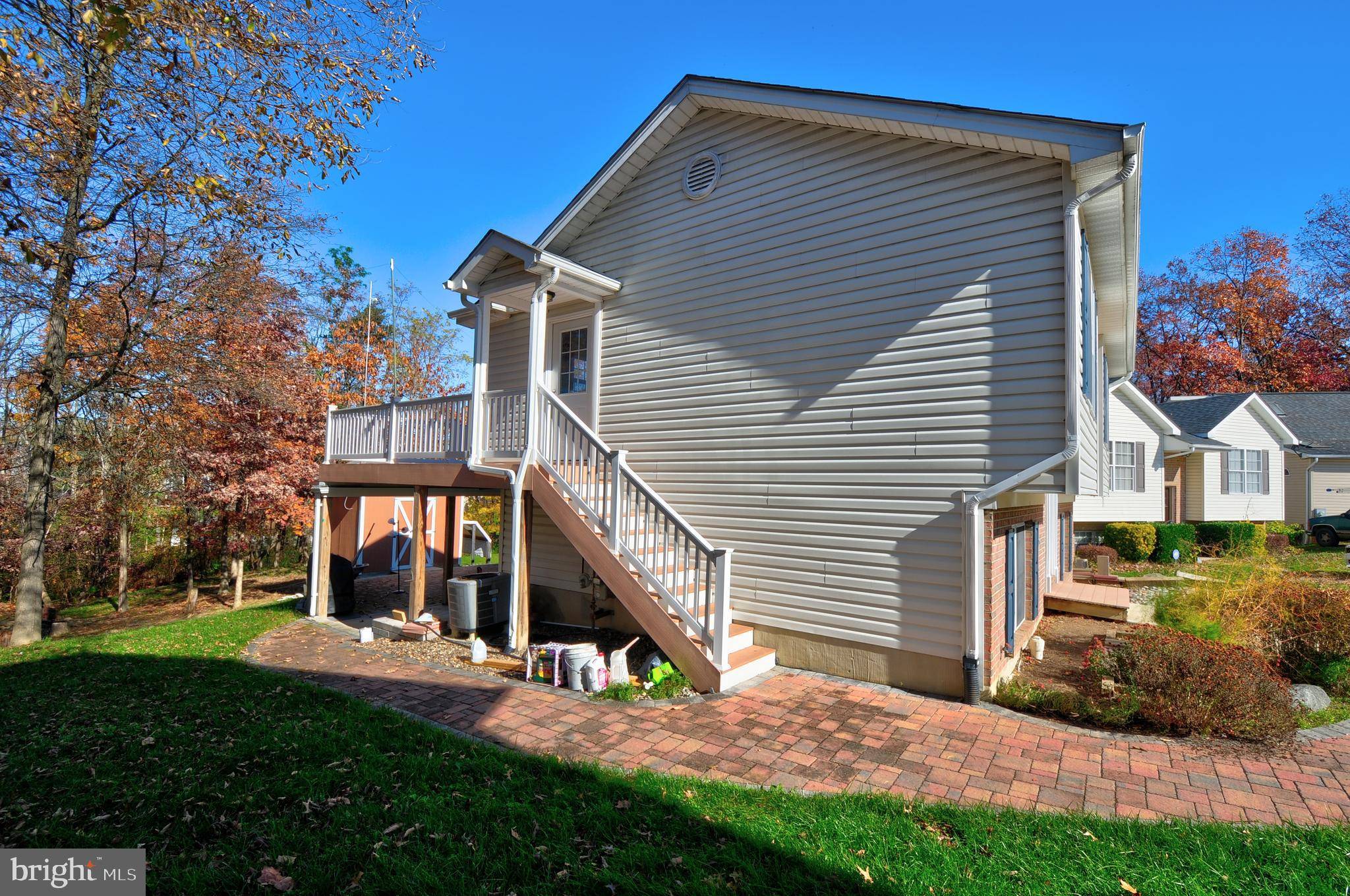 Stephens City, VA 22655,121 DEER HILL CT