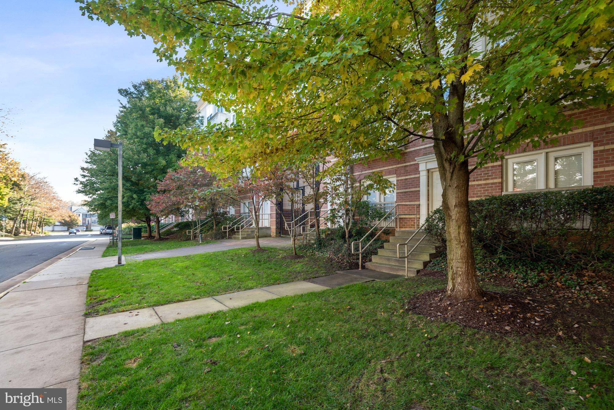 Vienna, VA 22181,2765 CENTERBORO DR #164