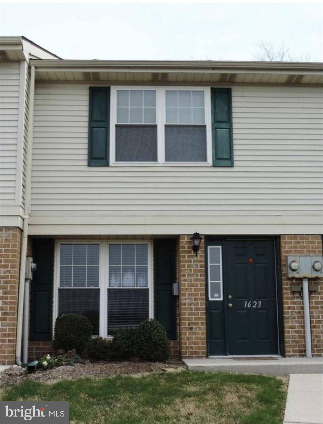 York, PA 17406,1623 LONG DR #112