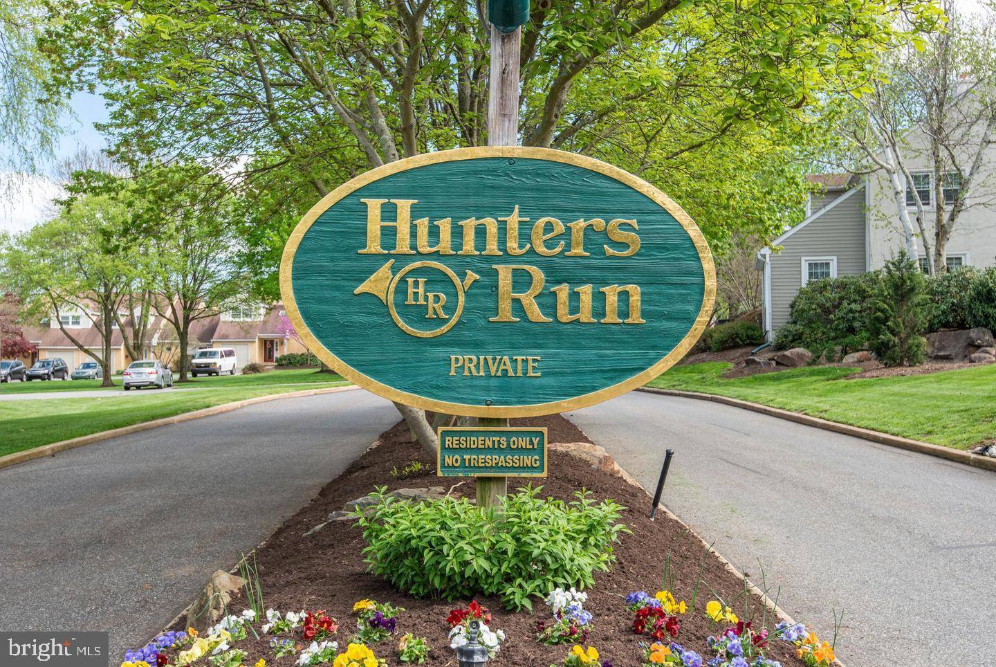 Newtown Square, PA 19073,8 HUNTERS RUN