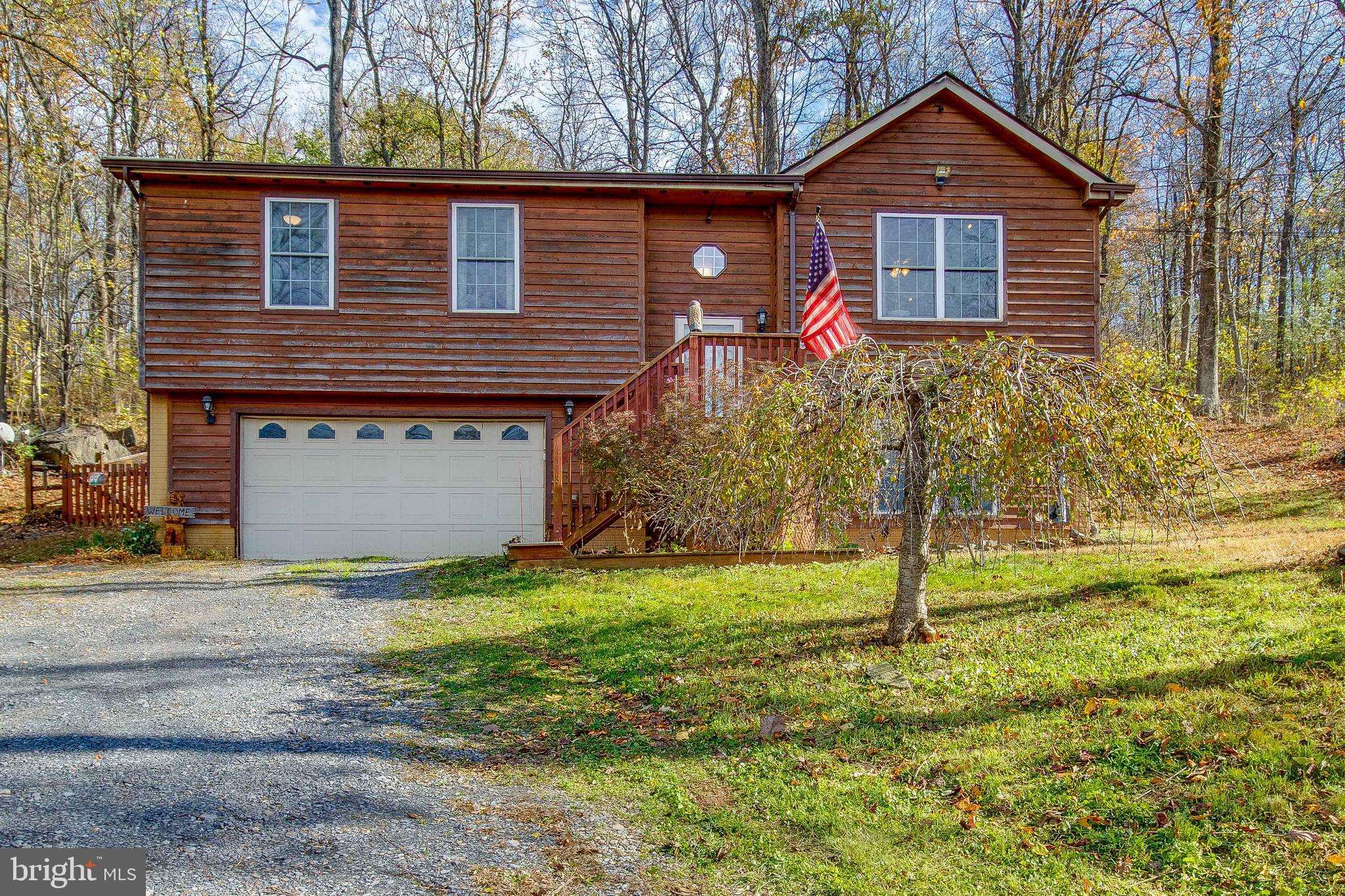 Linden, VA 22642,284 TULIP POPLAR DR