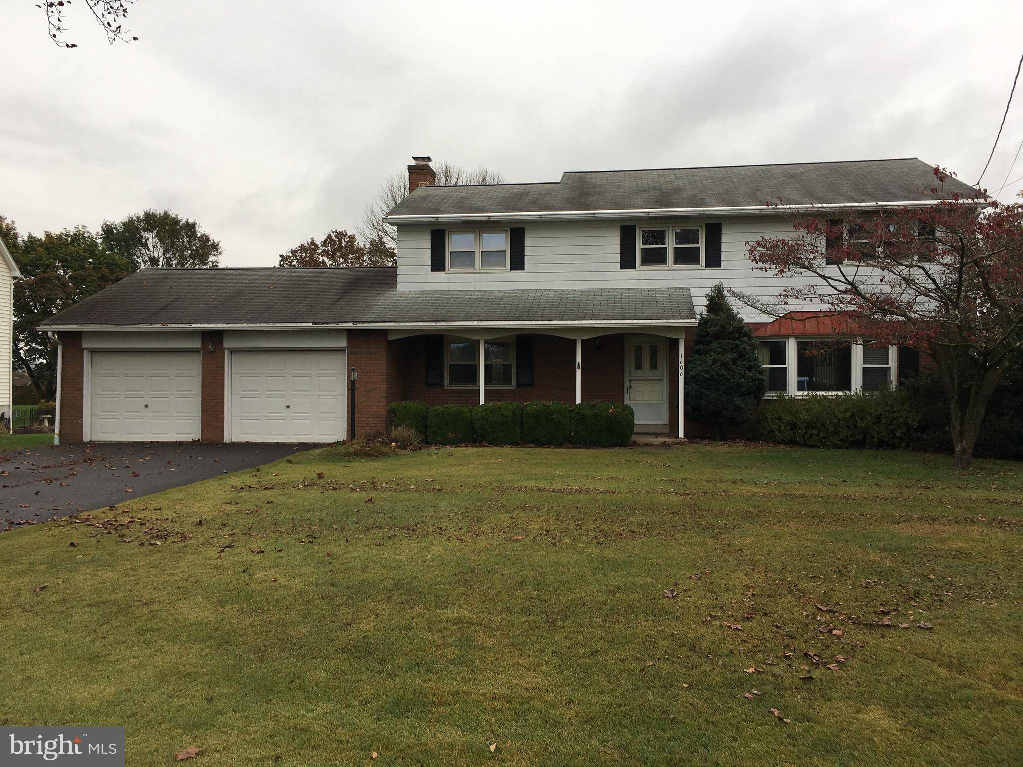 Pennsburg, PA 18073,1606 LLOYD LN