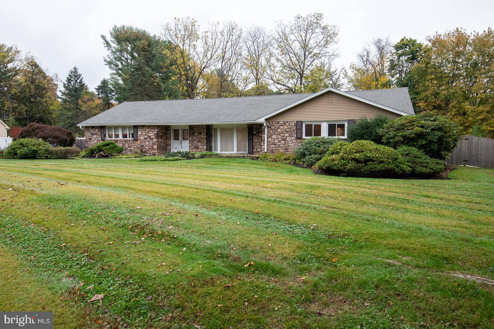 Huntingdon Valley, PA 19006,3859 DEMPSEY LN