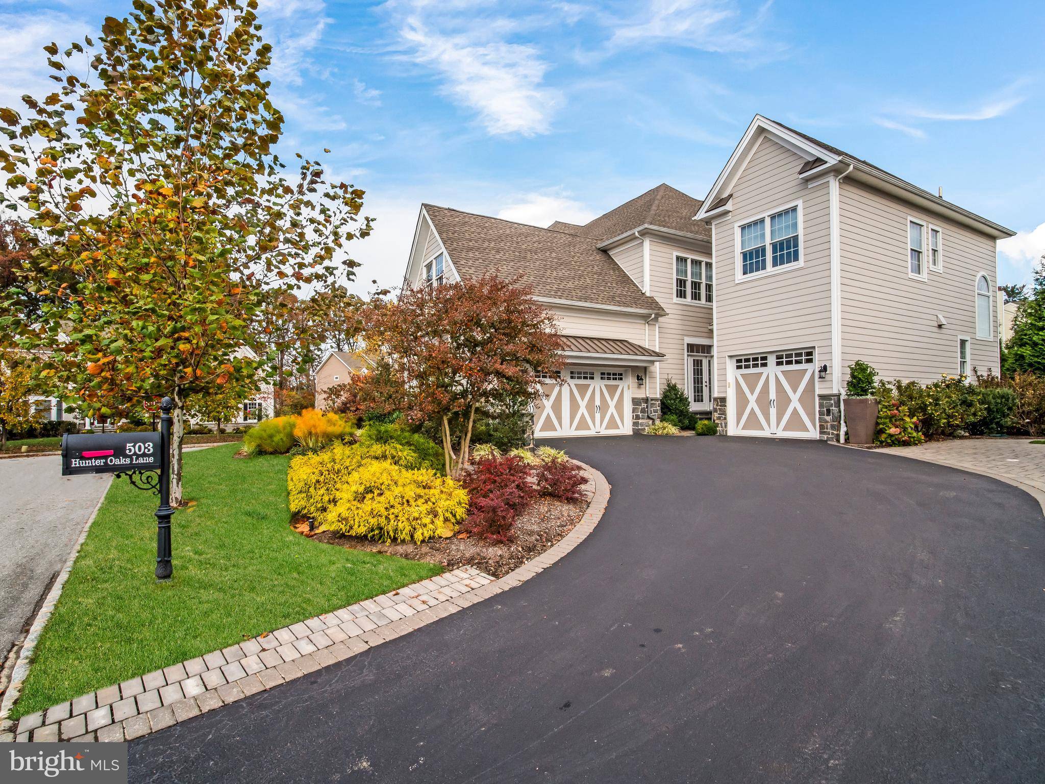 Newtown Square, PA 19073,503 HUNTER OAKS LANE