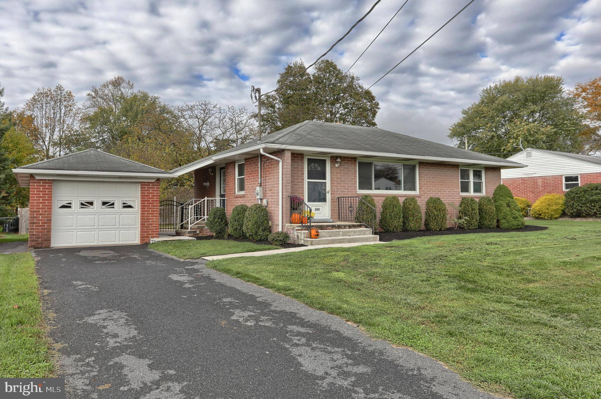 Myerstown, PA 17067,209 N LOCUST ST