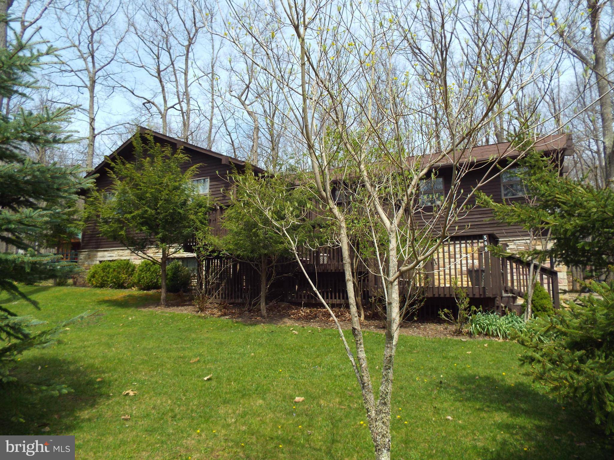 Terra Alta, WV 26764,599 E ALPINE DR