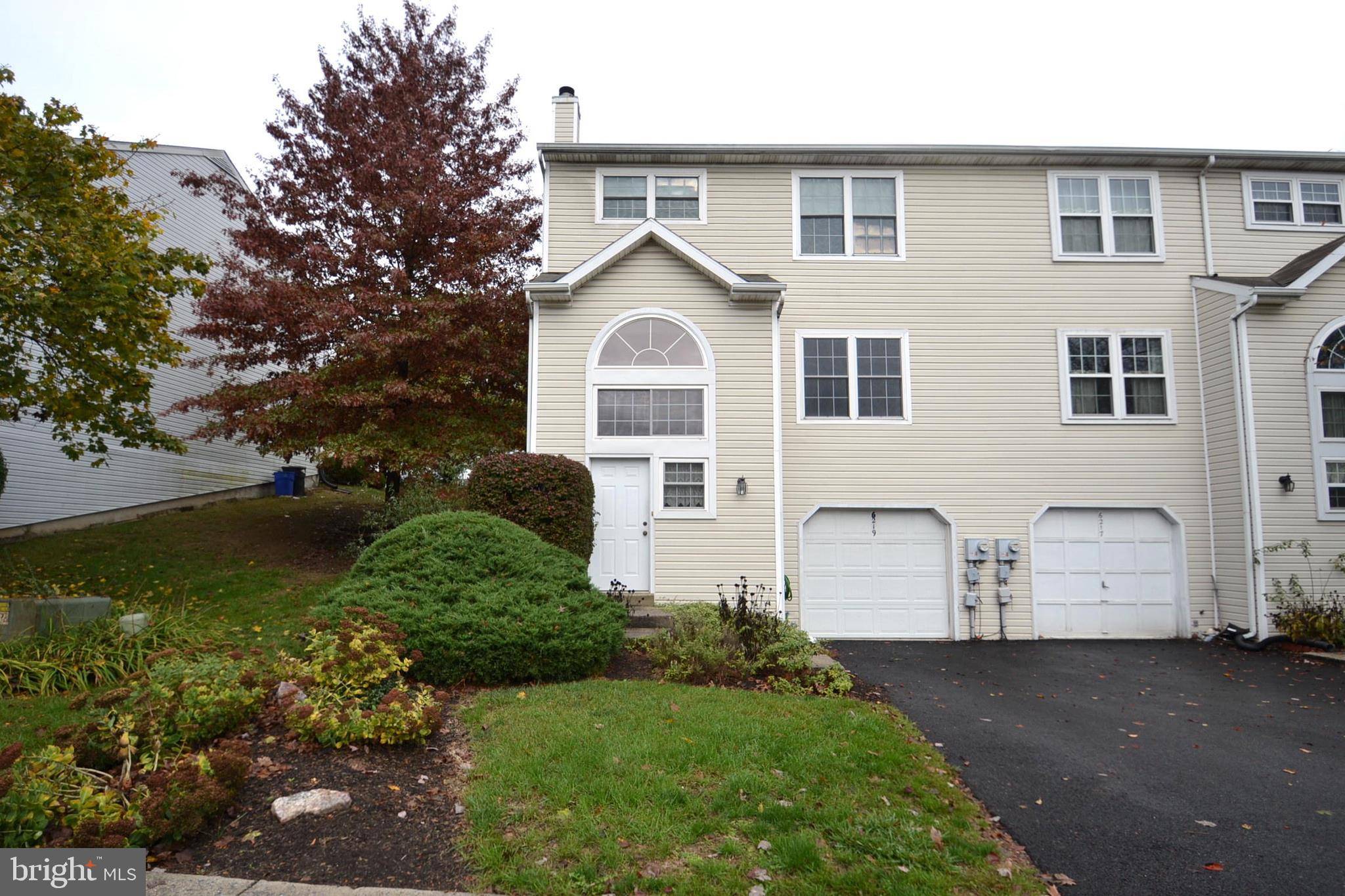 Harrisburg, PA 17111,6219 SPRING KNOLL DR