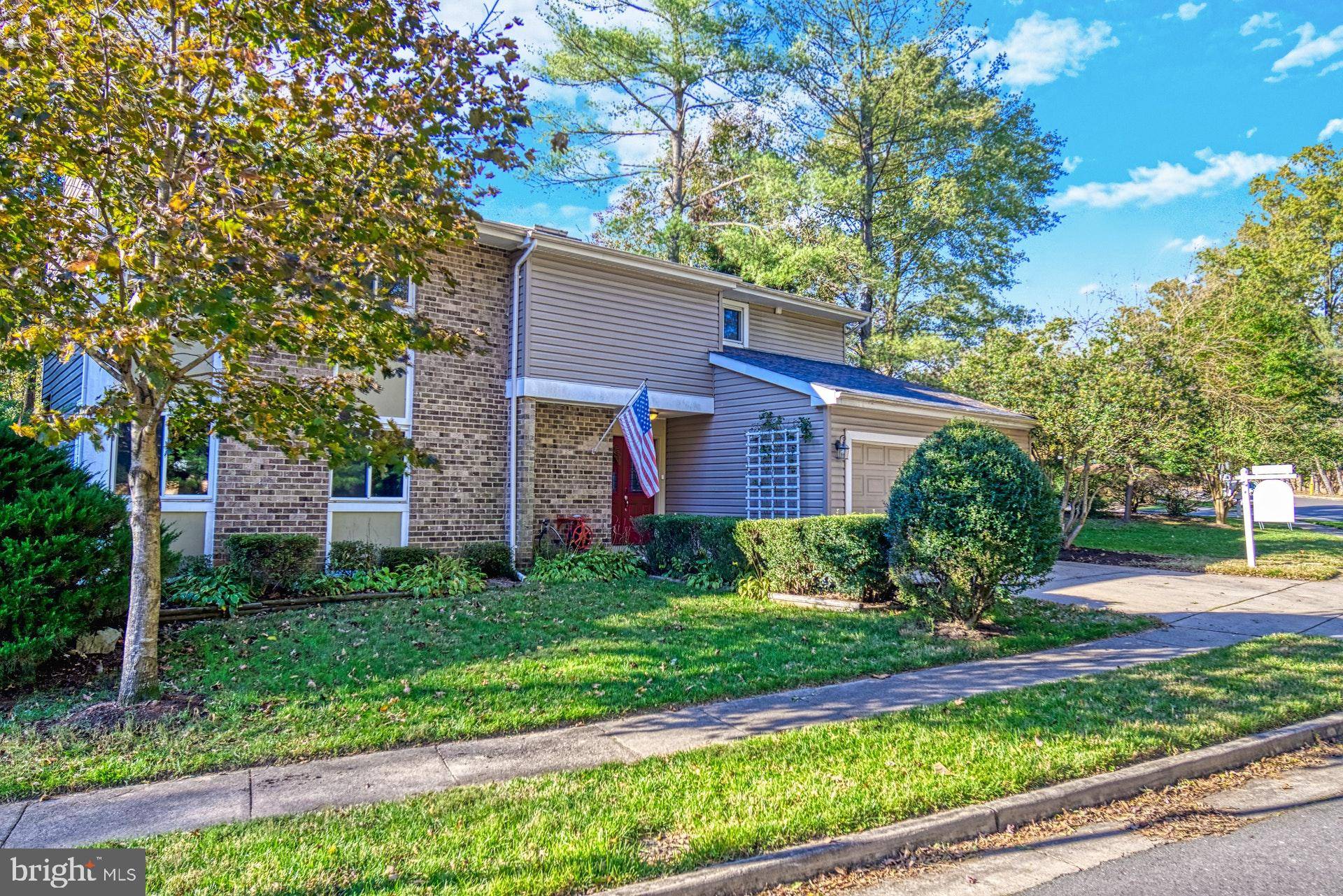 Alexandria, VA 22306,6904 DEER RUN DR