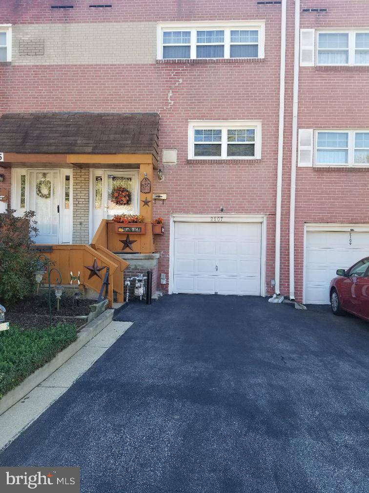 Folcroft, PA 19032,2107 VALLEY VIEW DR