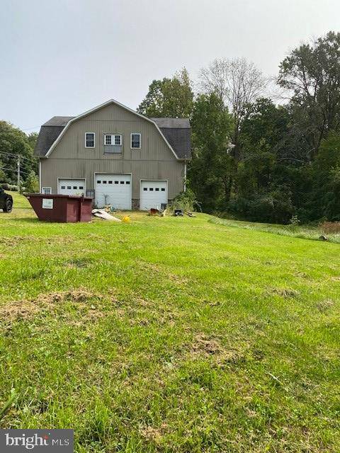 Elverson, PA 19520,370 HOPEWELL RD