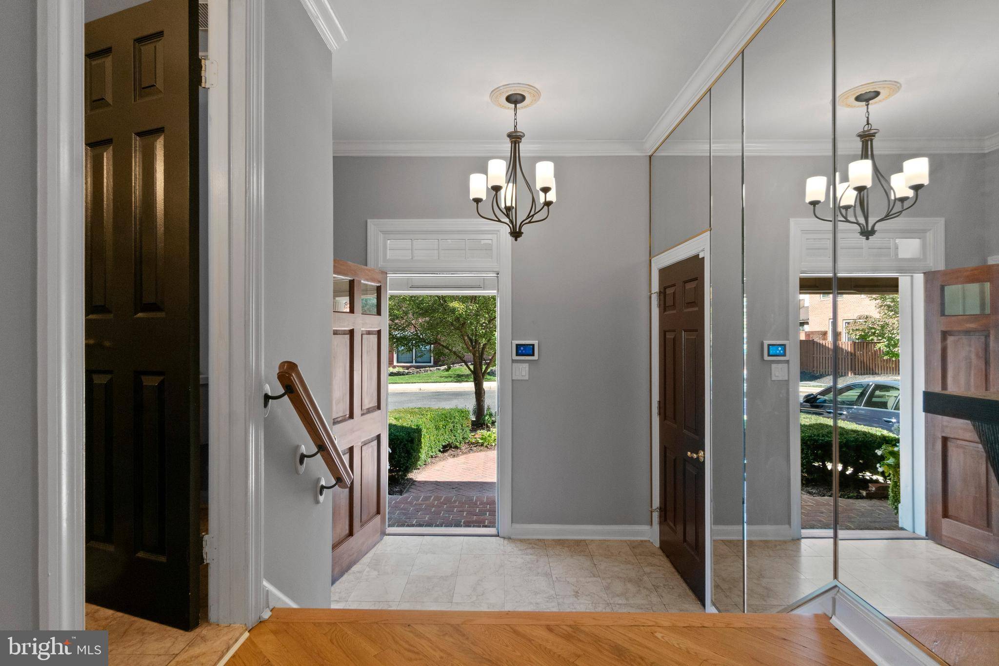 Alexandria, VA 22304,6281 CHAUCER VIEW CIR