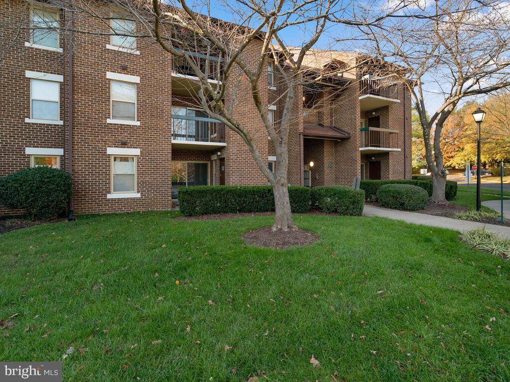 Gaithersburg, MD 20879,7924 CORIANDER DR #303