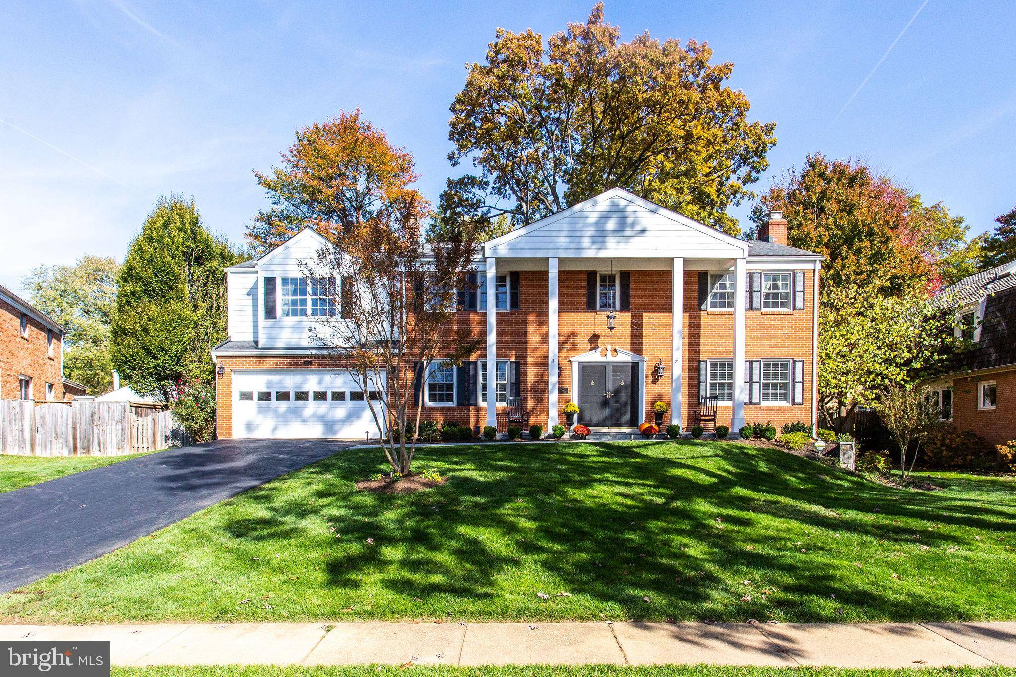 Mclean, VA 22102,8002 FALSTAFF RD