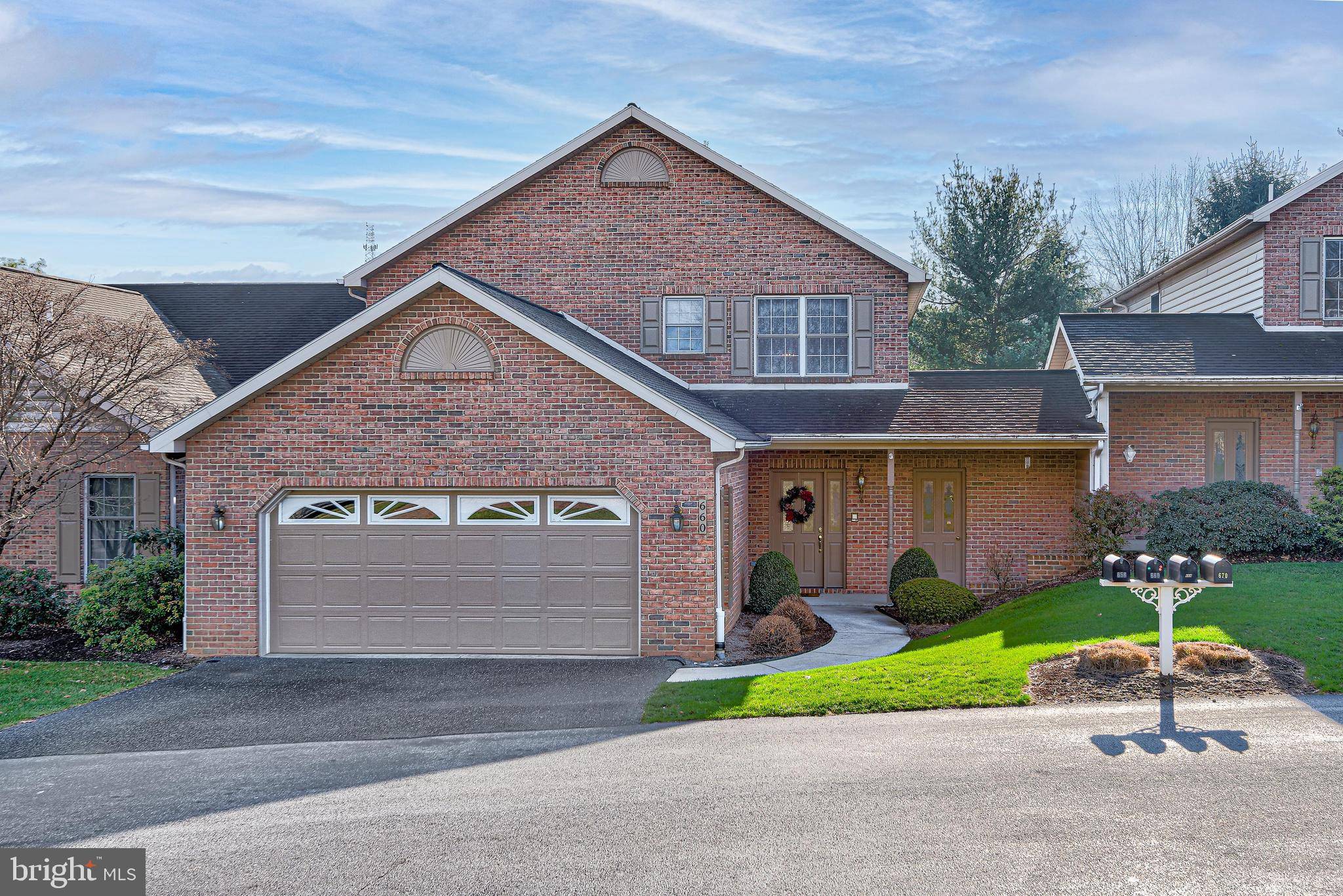 Hummelstown, PA 17036,660 HEIDEN DR