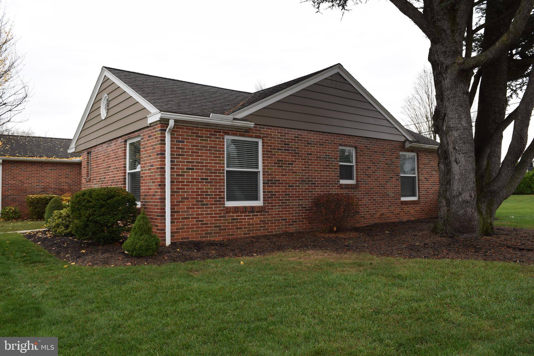 Palmyra, PA 17078,105 W PINE ST