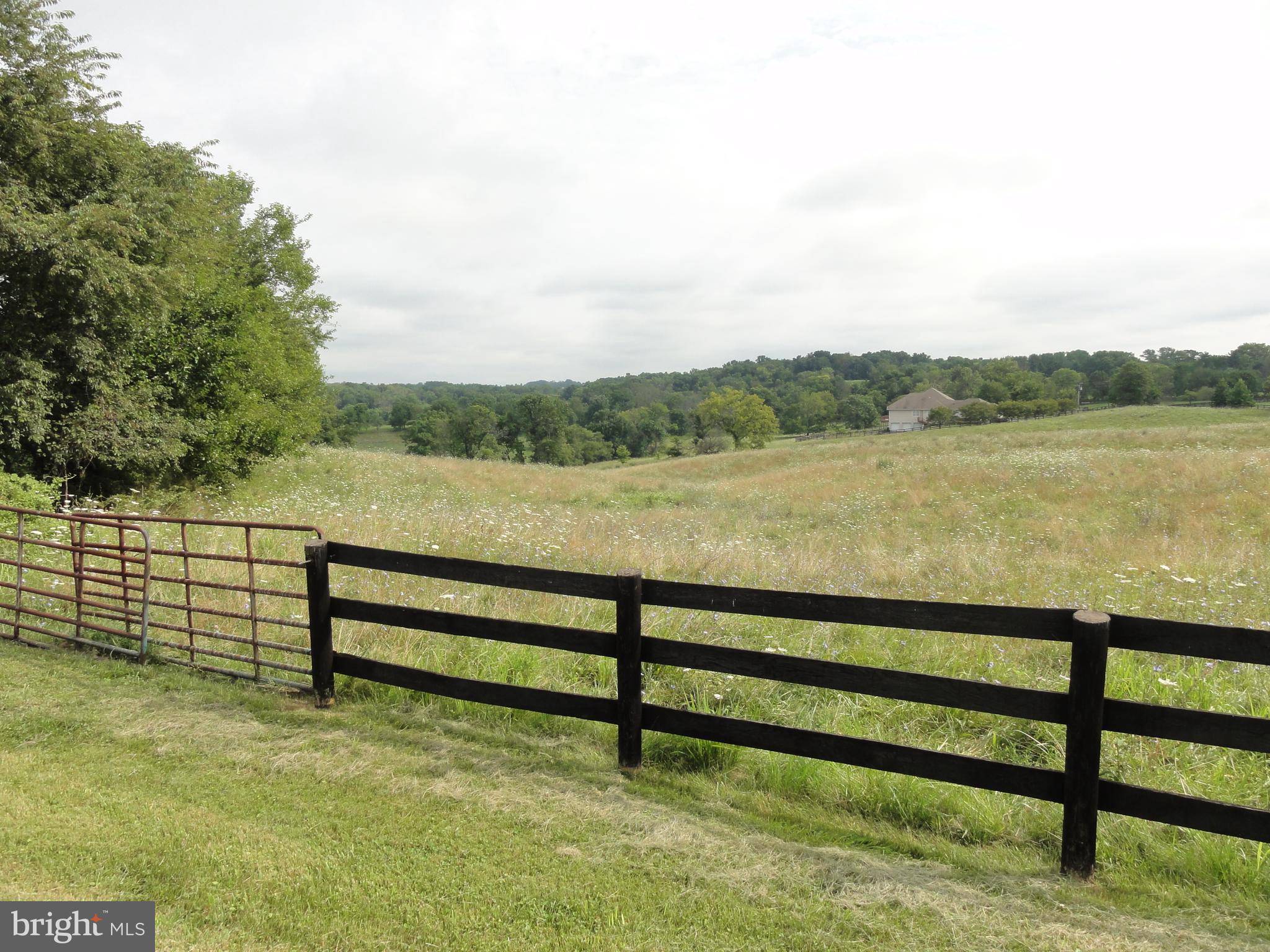 Purcellville, VA 20132,BERLIN TURNPIKE