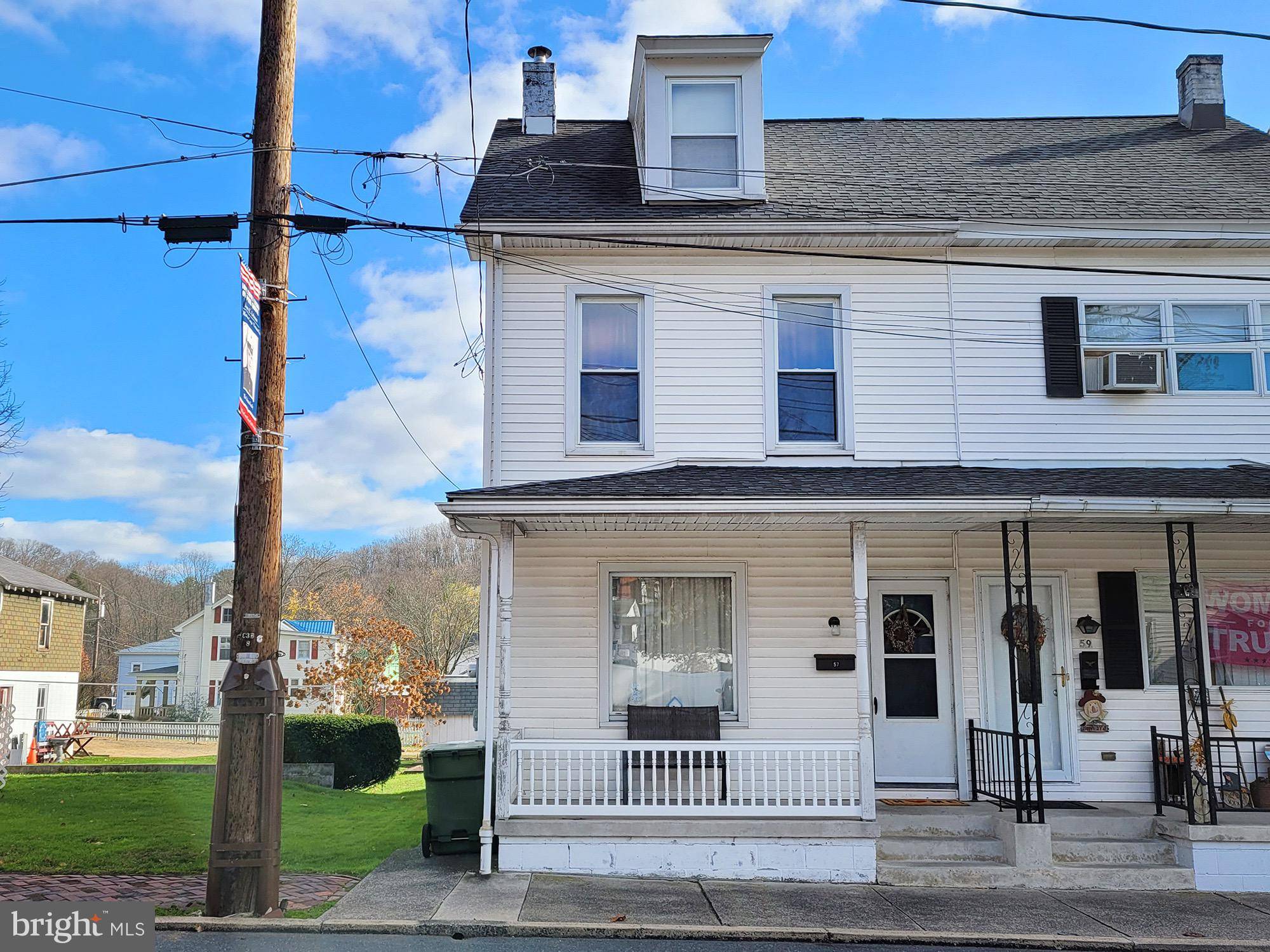 Pine Grove, PA 17963,57 MIFFLIN ST