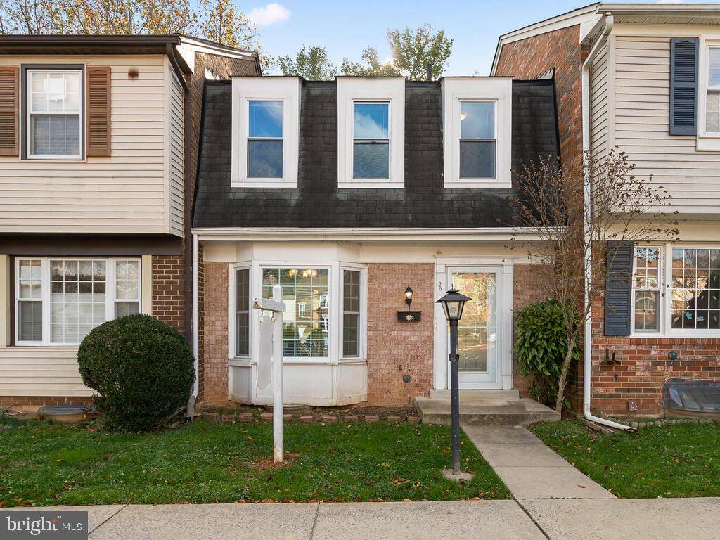 Gaithersburg, MD 20878,36 BIG ACRE SQ #19-8