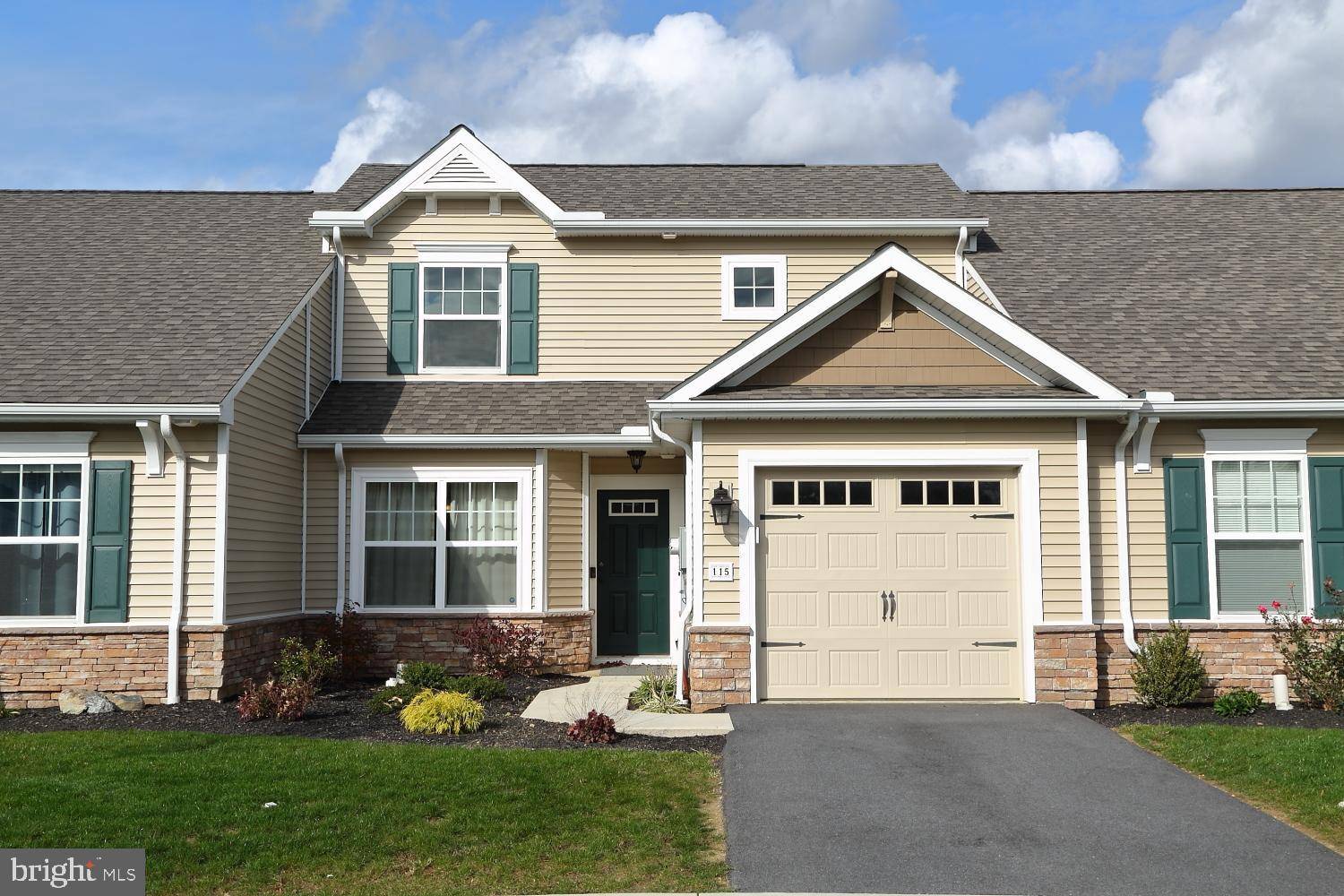 Willow Street, PA 17584,115 BOLTON CIR