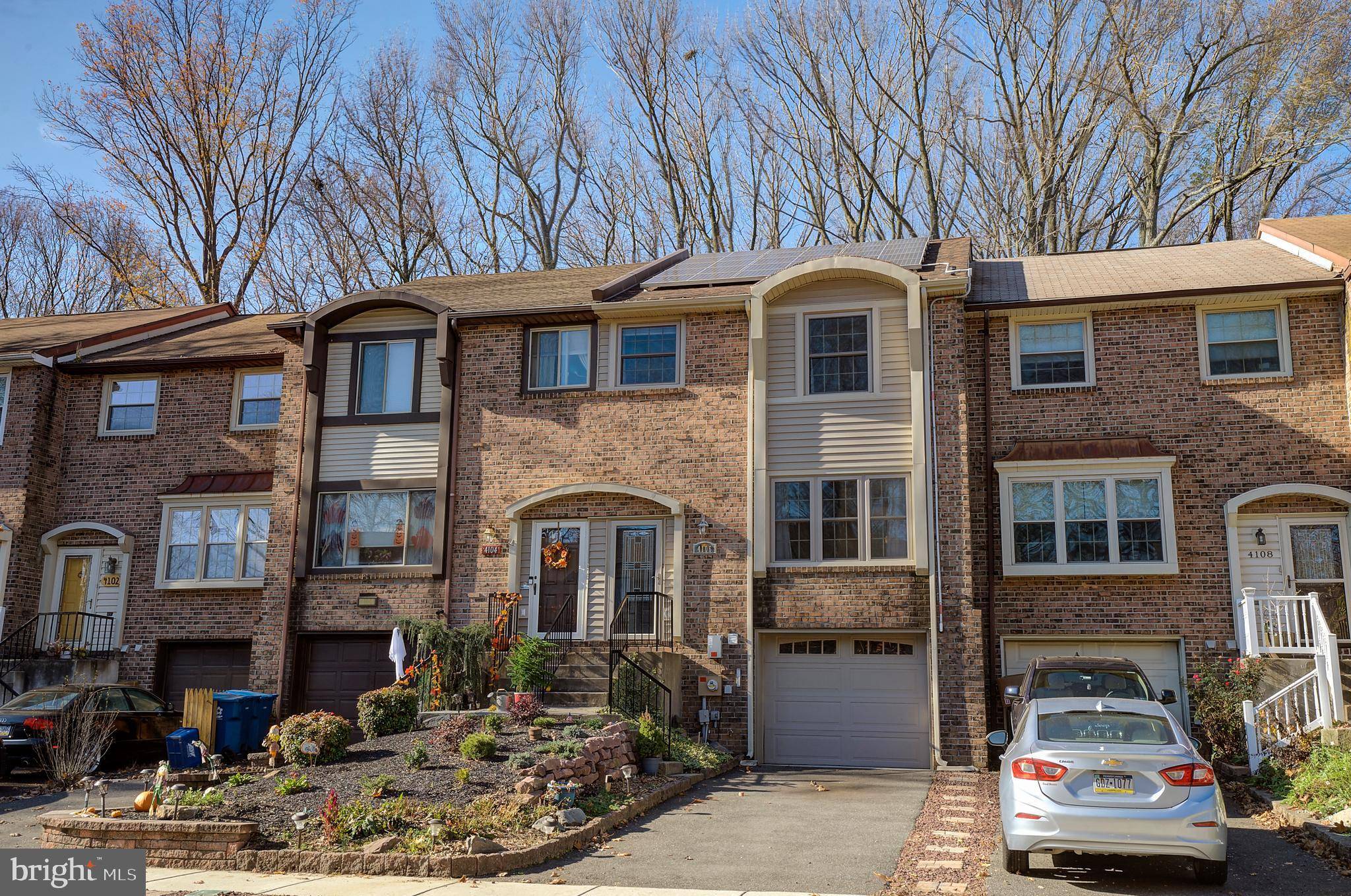 Bensalem, PA 19020,4106 PORTSMOUTH CT