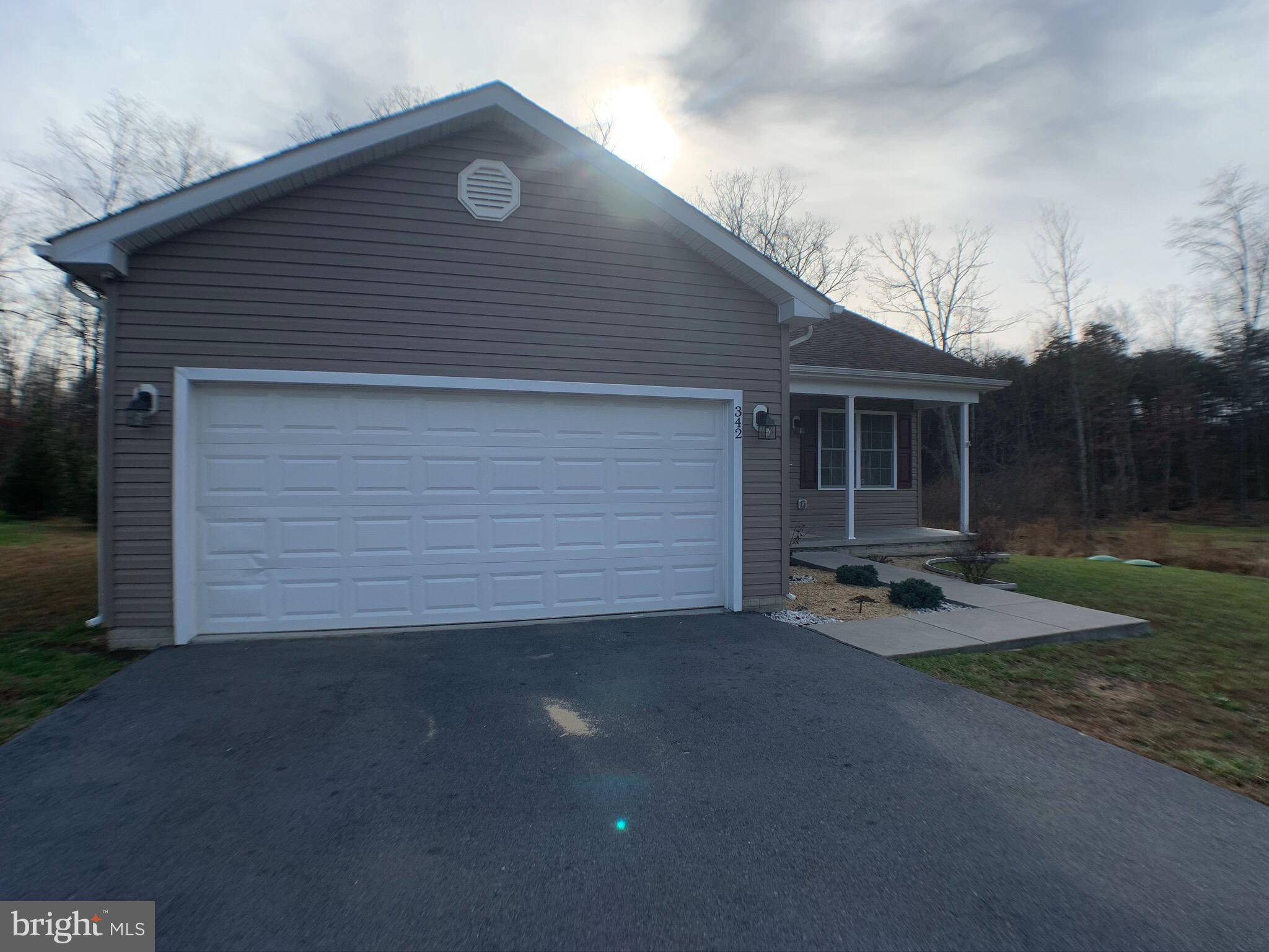 Hedgesville, WV 25427,342 EXECUTIVE WAY