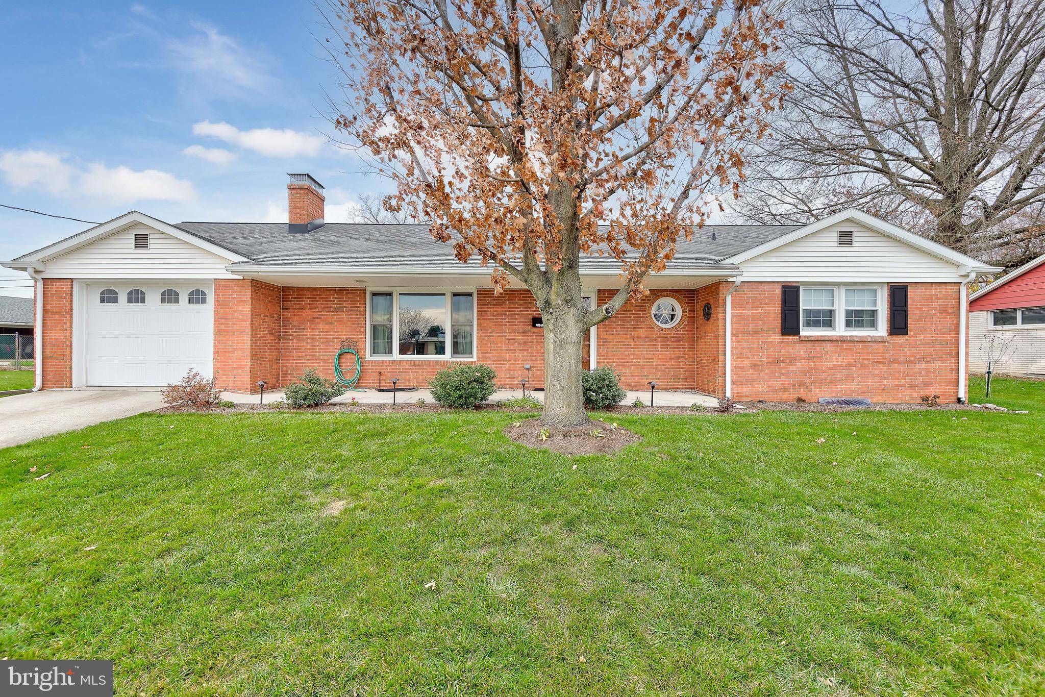 Palmyra, PA 17078,89 W PINE ST