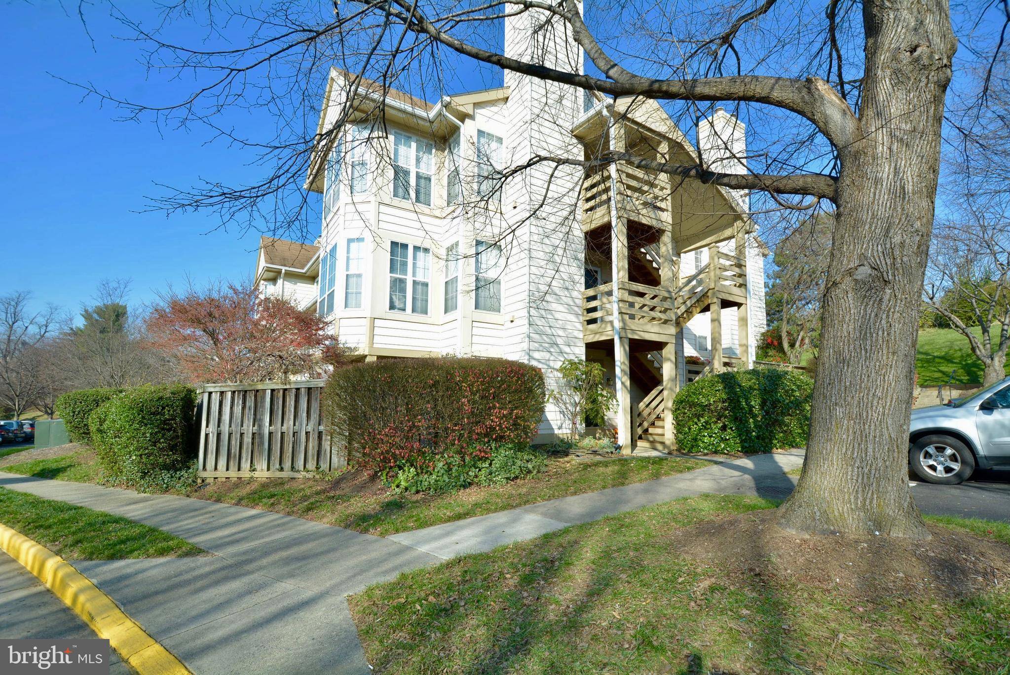 Alexandria, VA 22312,4508 HAZELTINE CT #E