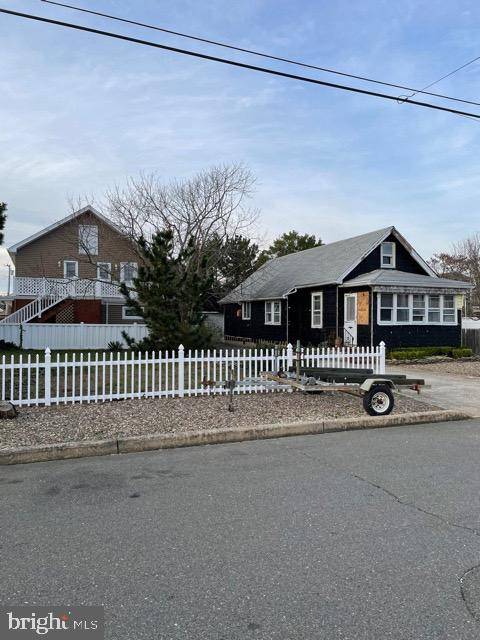 Long Beach Township, NJ 08008,12 17TH