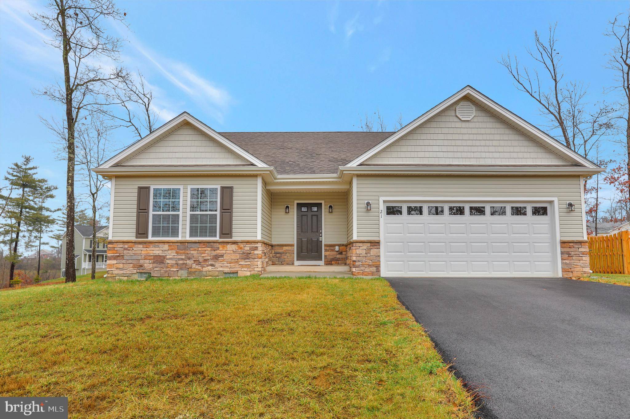 Hedgesville, WV 25427,21 BACON CT E