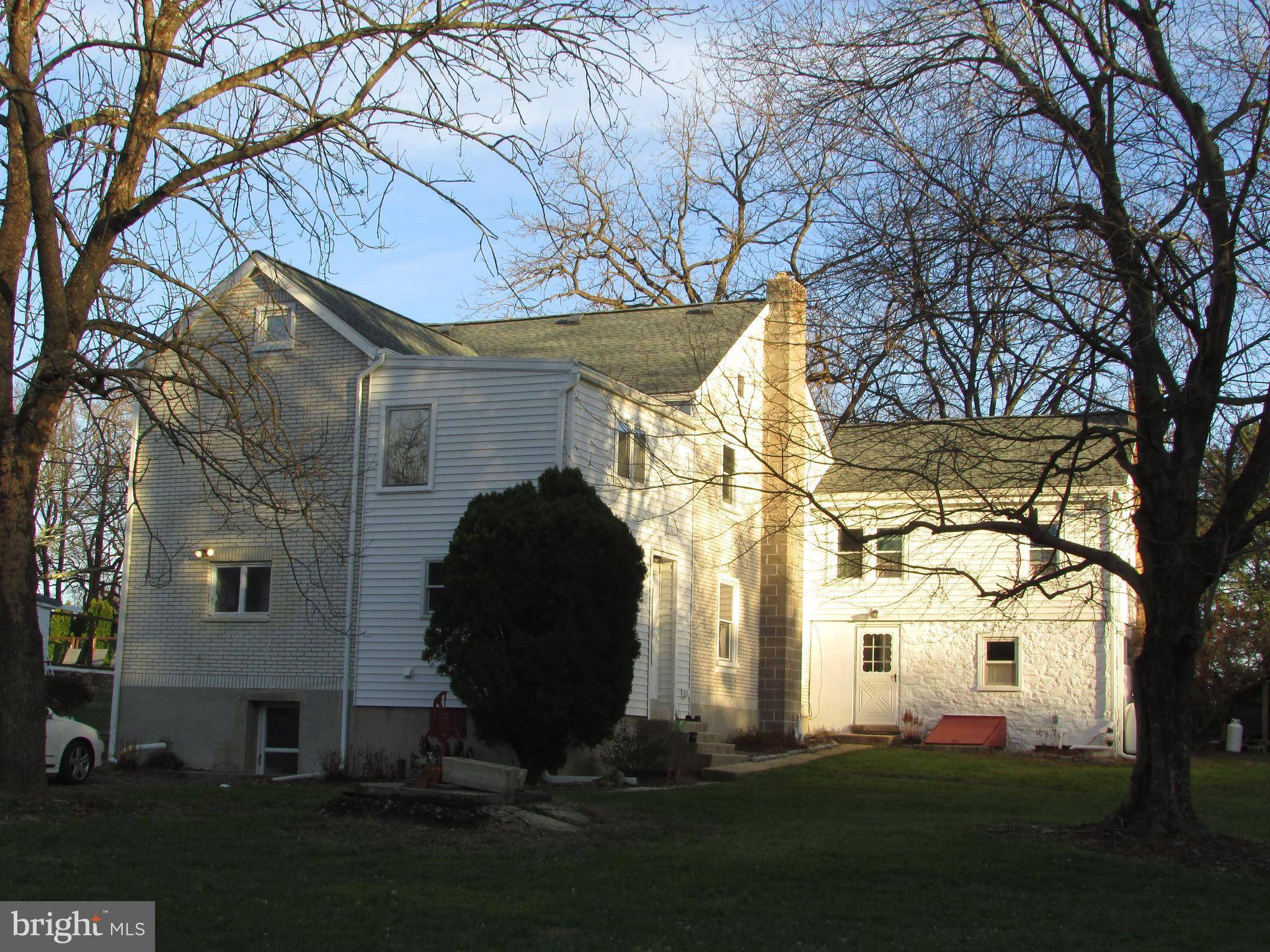 Emmaus, PA 18049,6221 SAINT PETERS RD