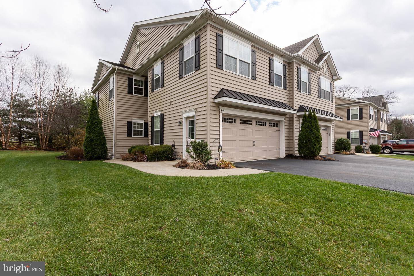 Honey Brook, PA 19344,96 NEW VILLAGE GREENE DR