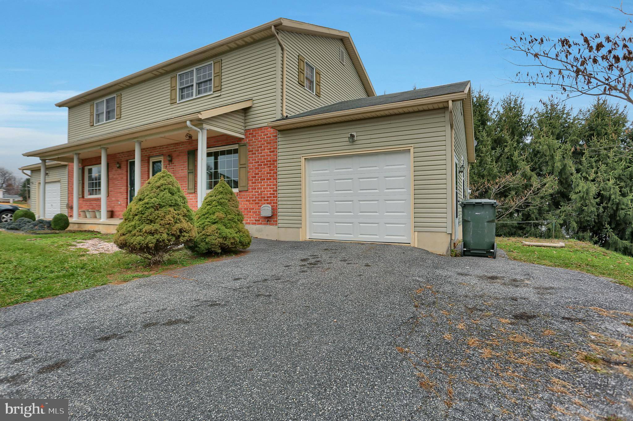 Shippensburg, PA 17257,4 HOLLY CT