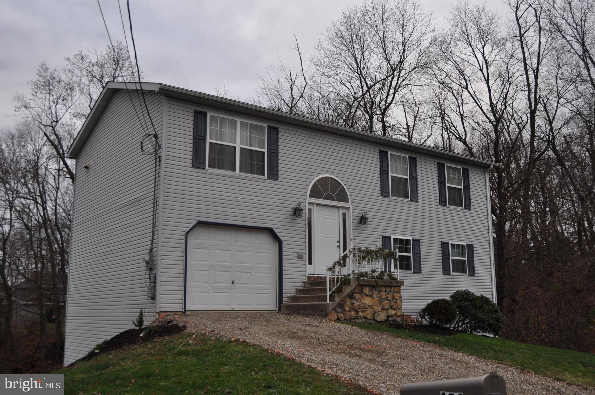 Millersburg, PA 17061,131 RIDGEWOOD DR