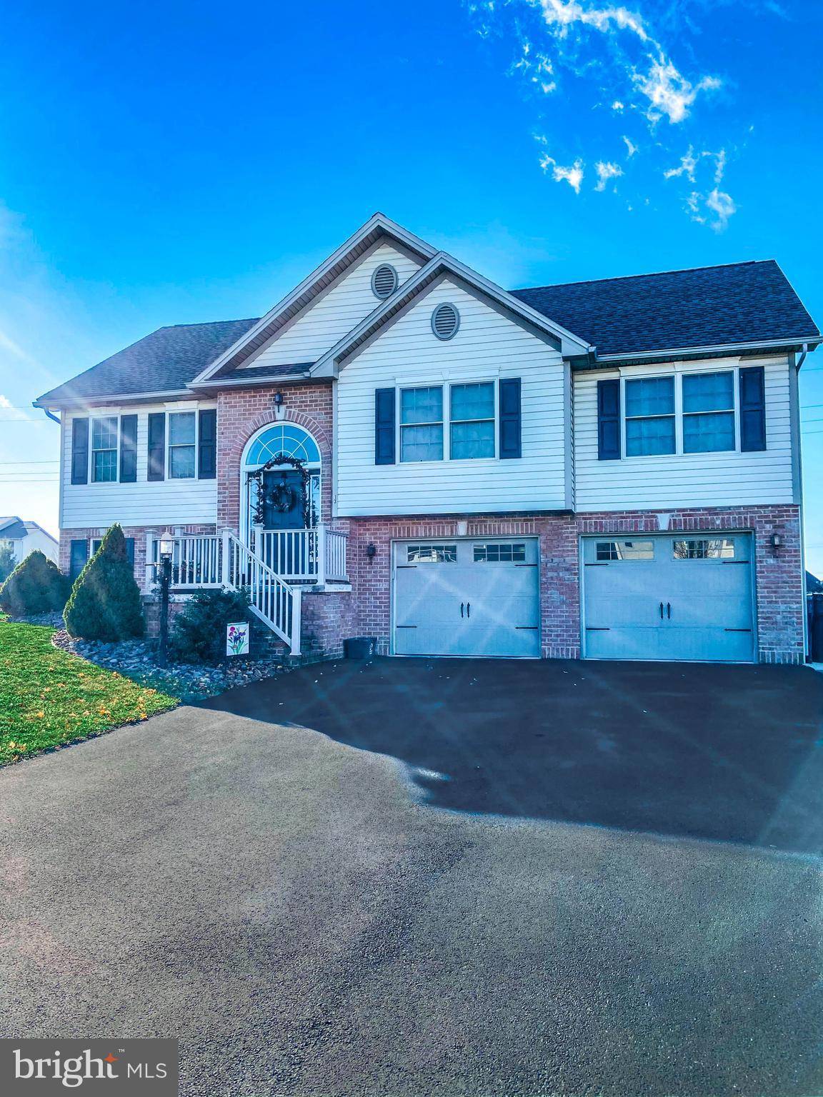 Shippensburg, PA 17257,13 FEATHER DR