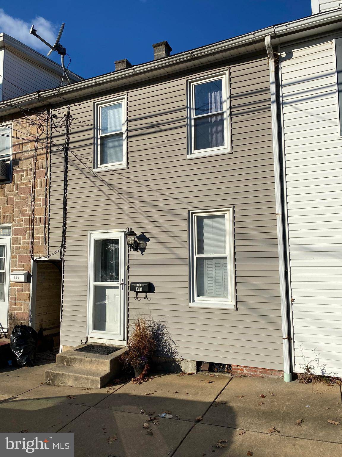 Columbia, PA 17512,481 MANOR ST