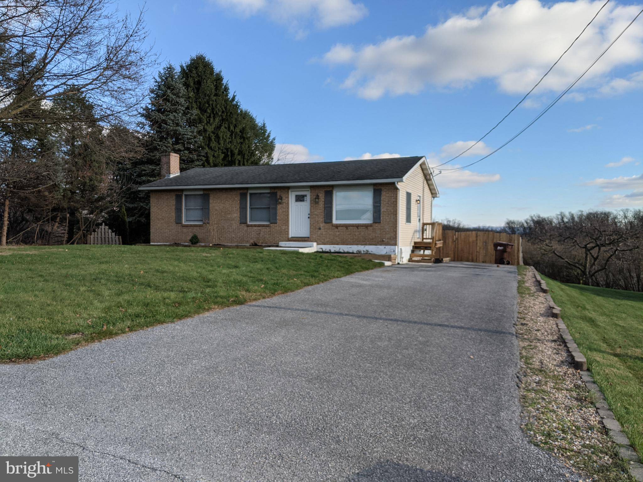 Chambersburg, PA 17202,1115 HAMILTON DR