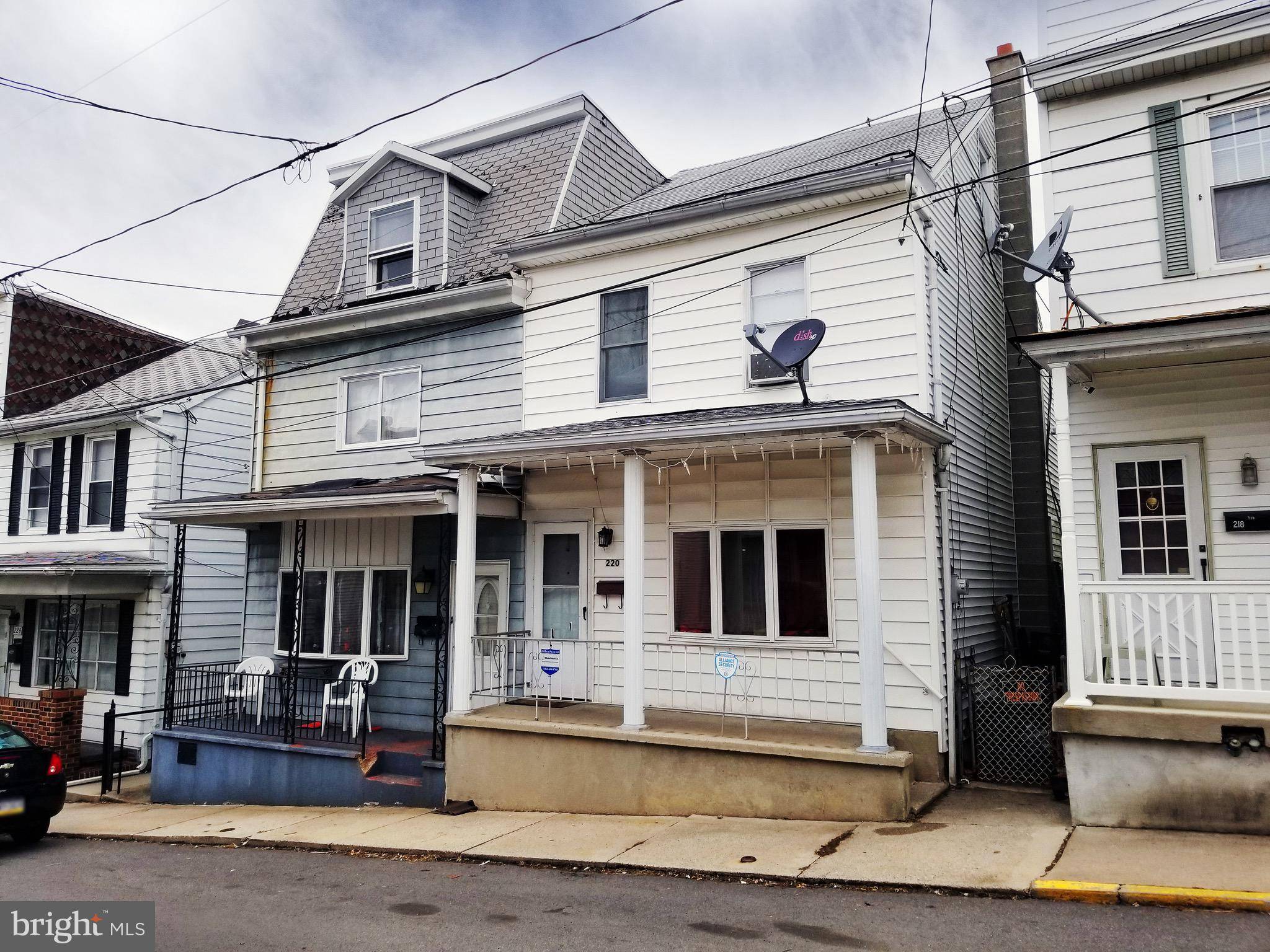 Minersville, PA 17954,220 OAK ST