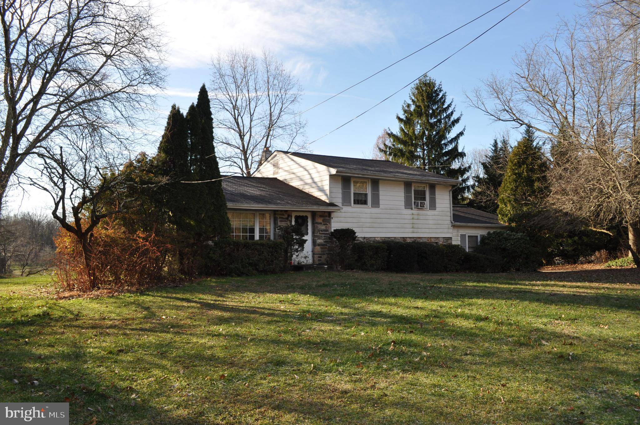 Paoli, PA 19301,4 VALLEYBROOK RD