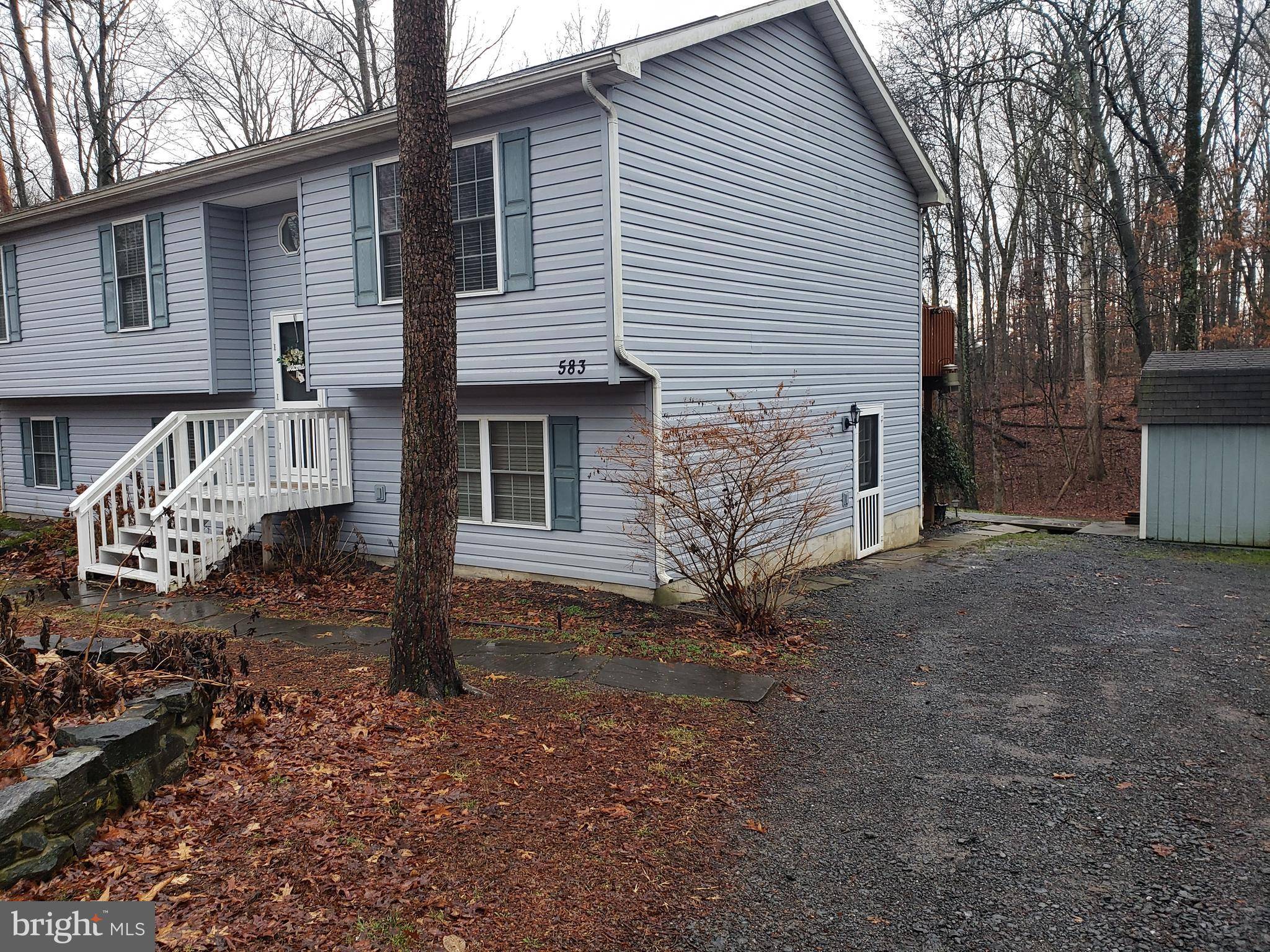 Inwood, WV 25428,583 PLATT MOUNTAIN LN