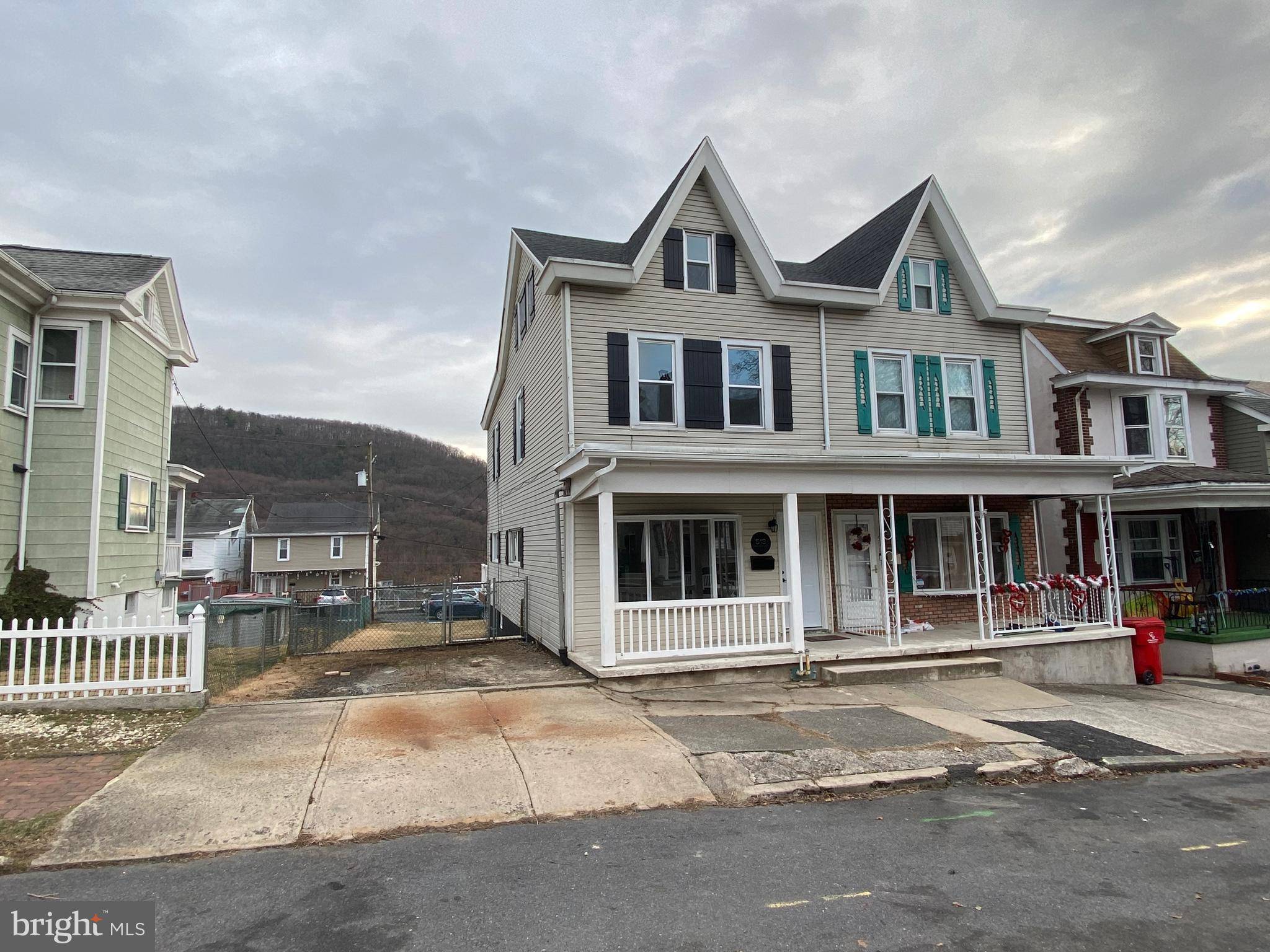 Pottsville, PA 17901,513 CARBON ST