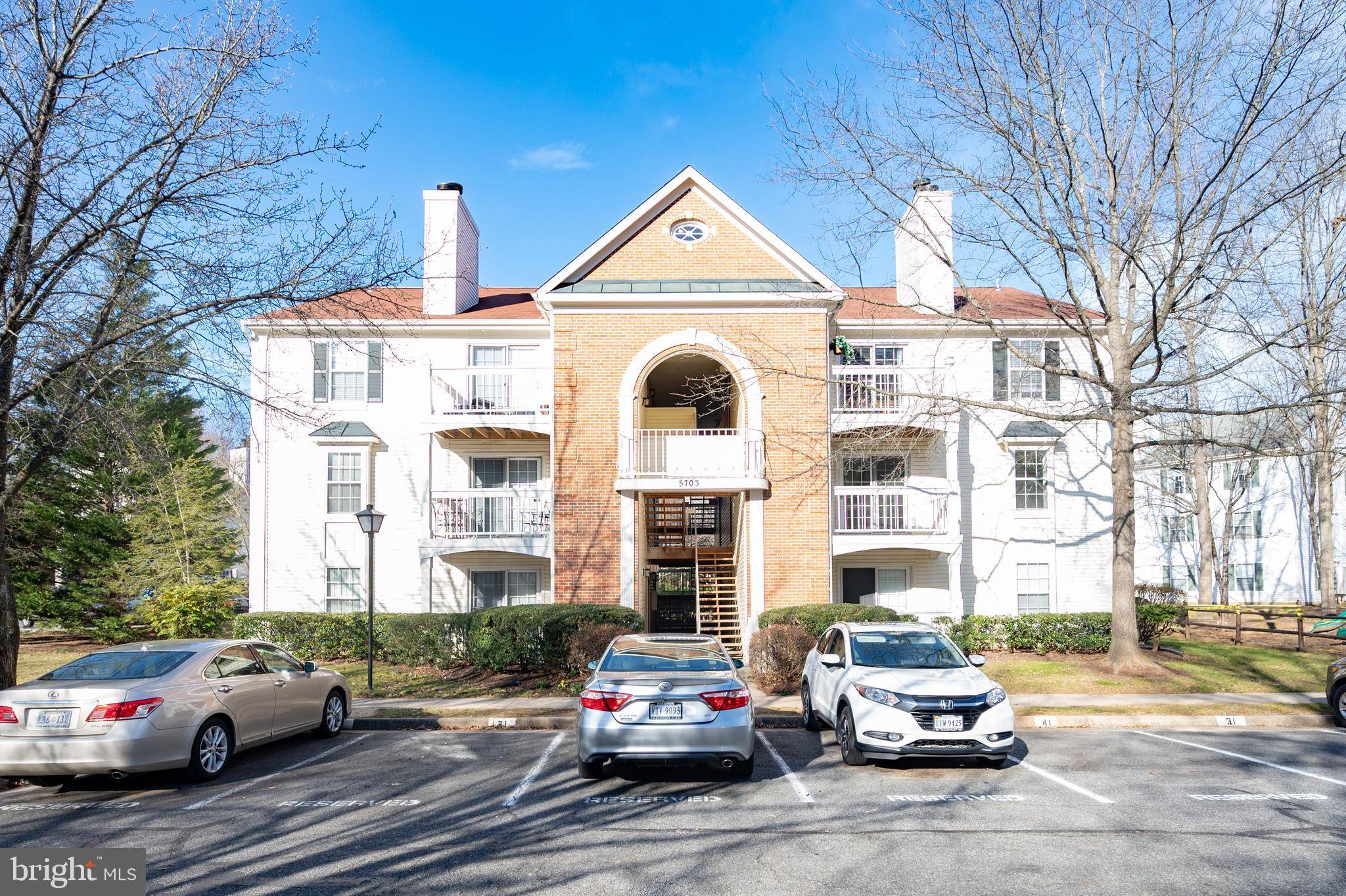 Alexandria, VA 22309,5703 SHADWELL CT #20