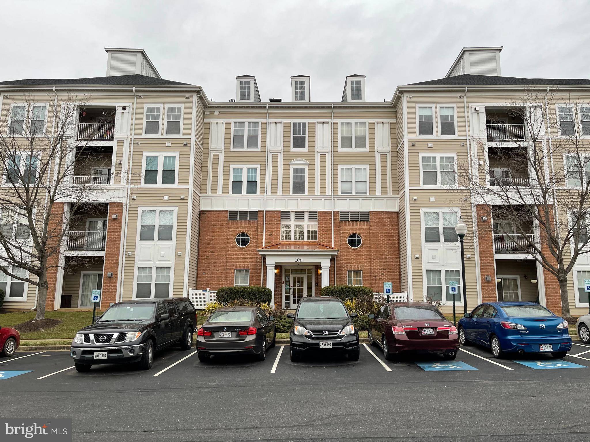 Rockville, MD 20850,100 WATKINS POND BLVD #2-204