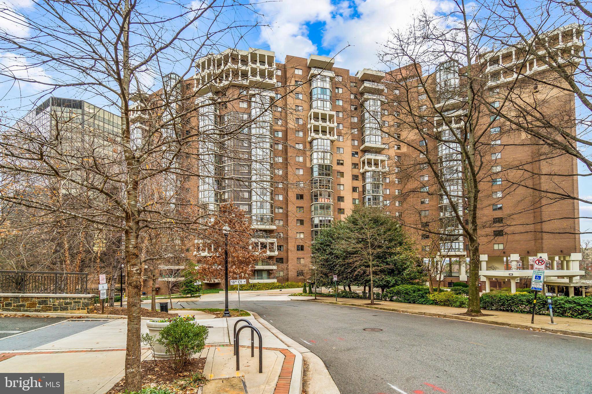 Arlington, VA 22209,1600 N OAK ST #1505