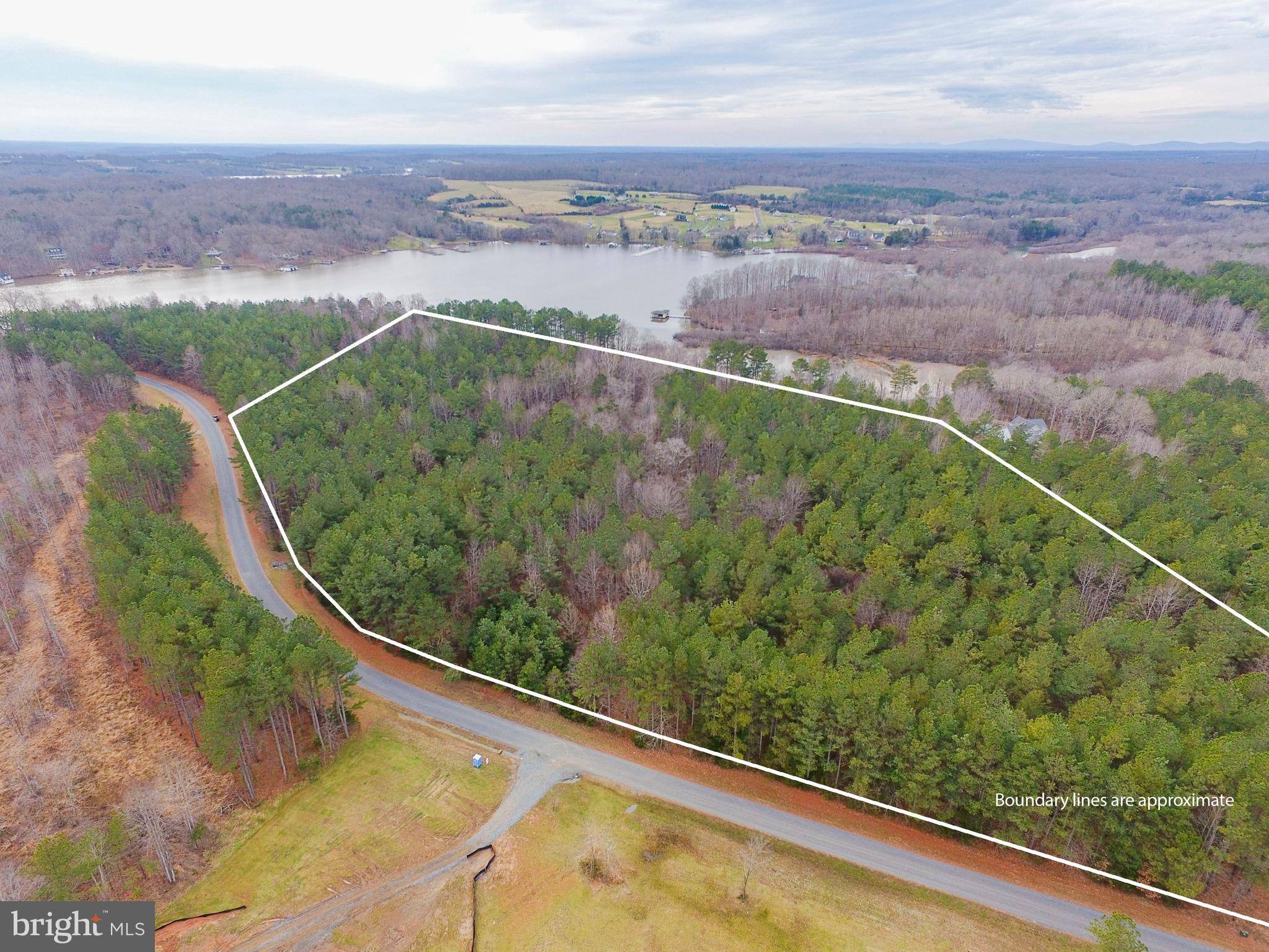 Unionville, VA 22567,7614 GOVERNORS POINT LN